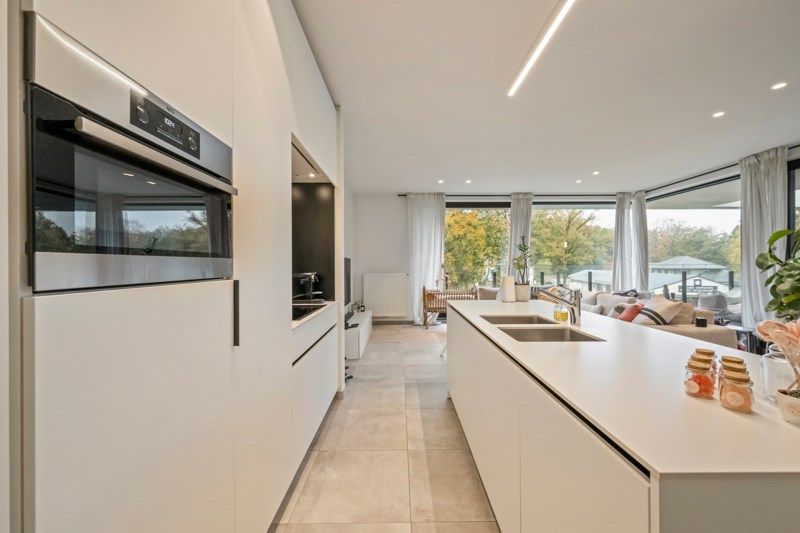 Recent gebouwd appartement met groot terras van 37m² en garagebox in Varsenare foto 8