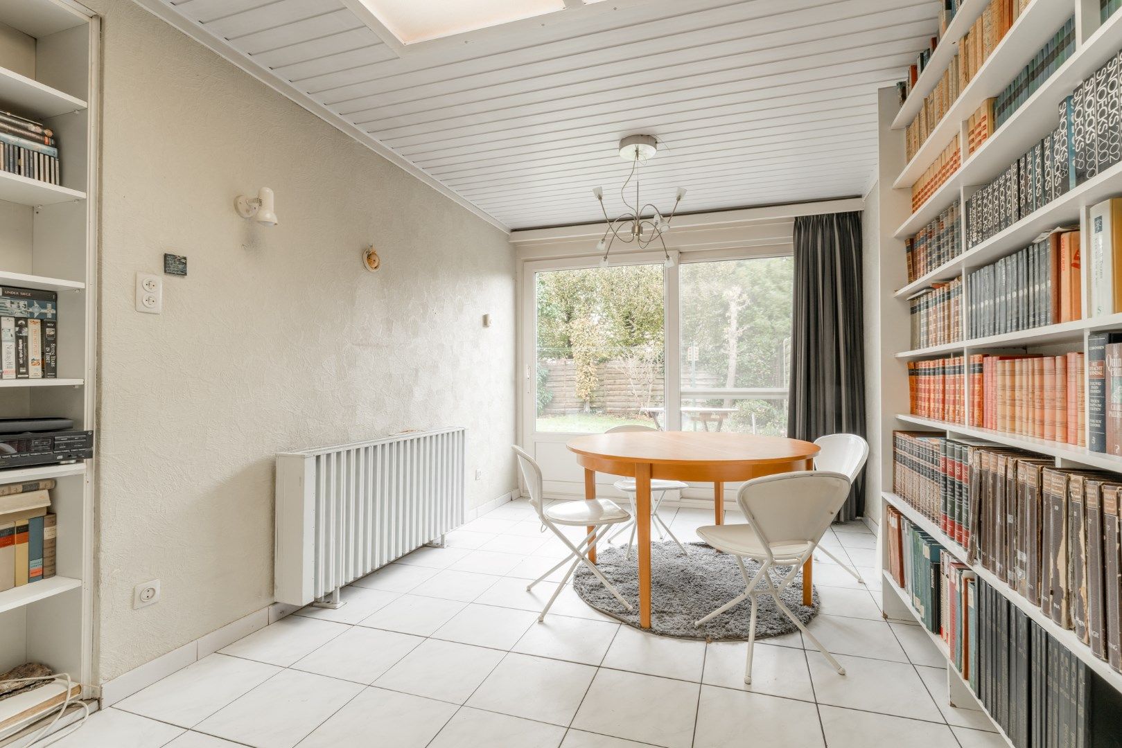 Deze woning met een ideale ligging in Neerpelt staat te koop!  foto 9