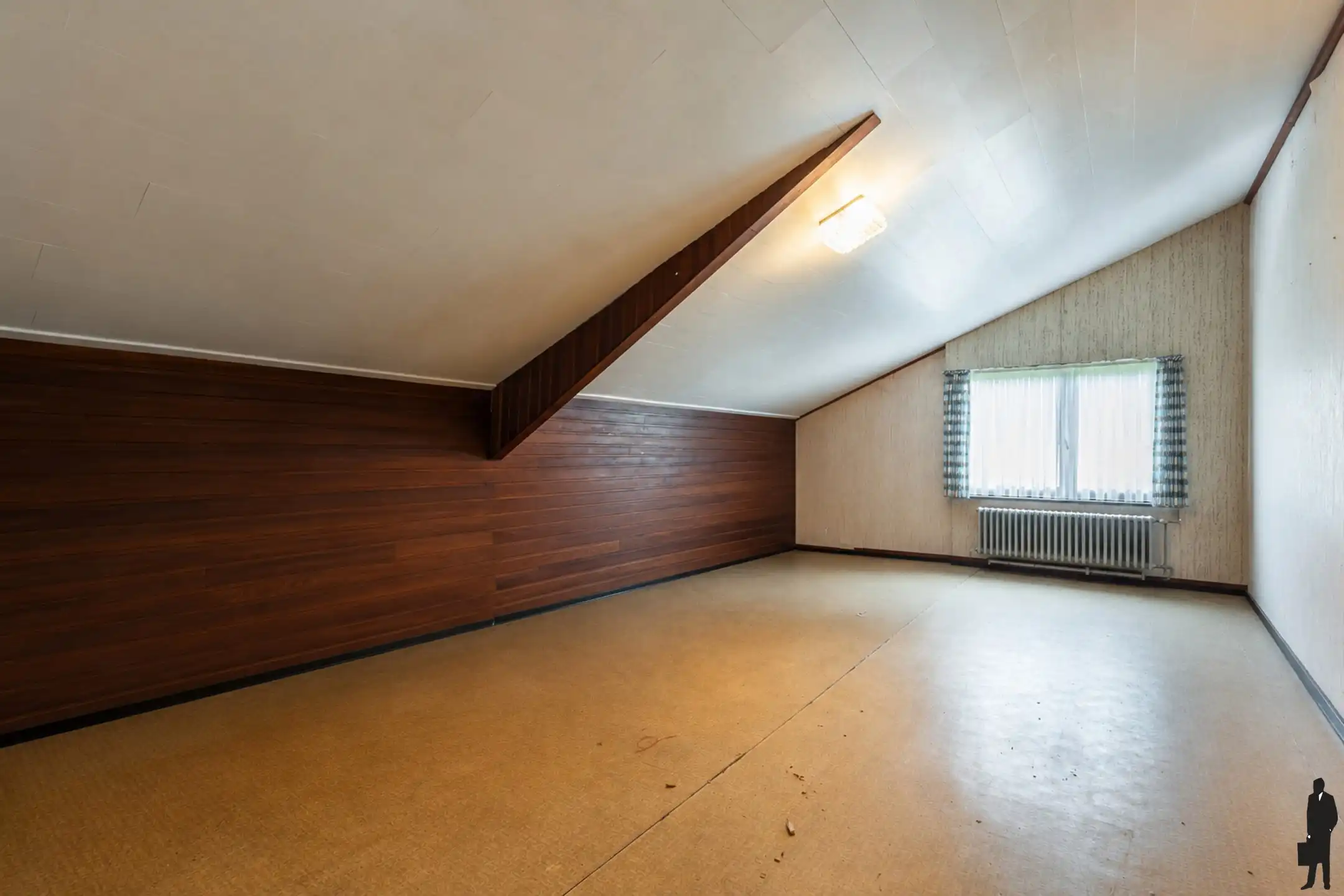 Karaktervolle jaren '70 split-levelvilla op ca. 2.236 m² foto 17