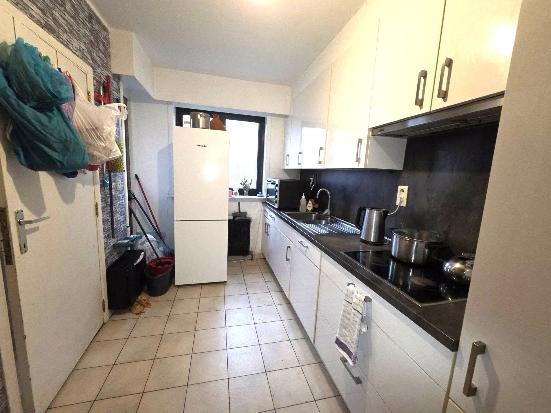 Charmante bel-etagewoning met 3 slaapkamers, ruime garage en zolder foto 7