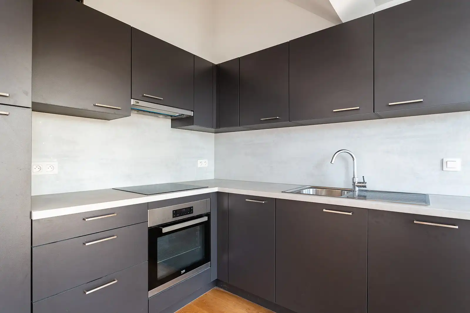 Modern wonen onder de Antwerpse skyline foto 3