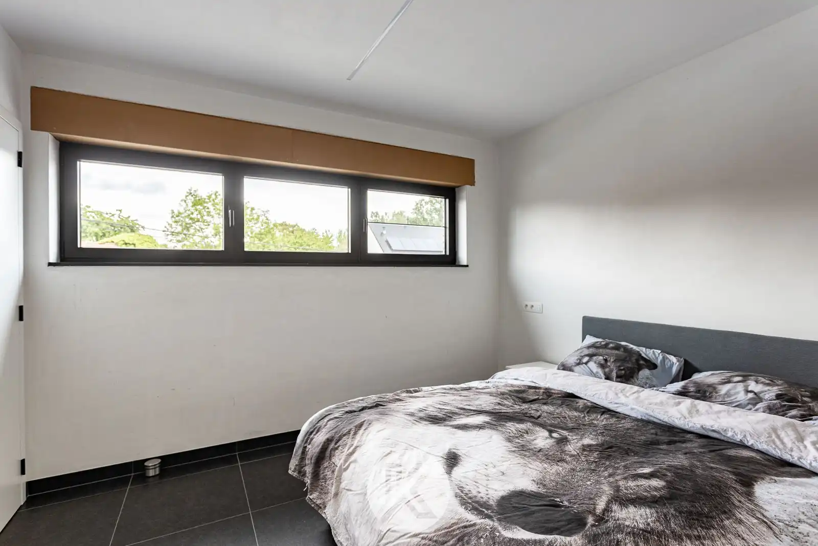 Moderne woning met hoogwaardige afwerking foto 16