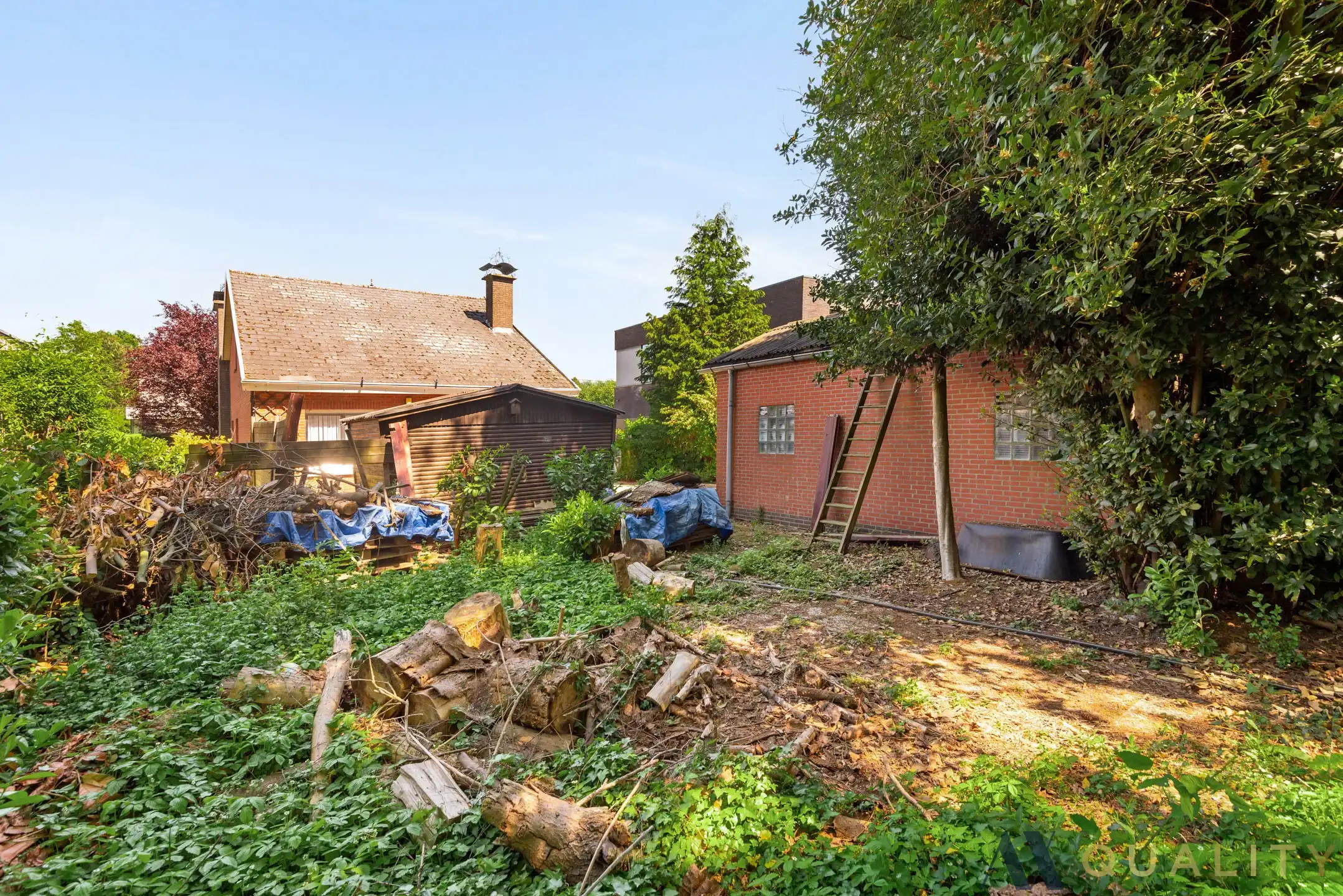 Te Renoveren Bungalow op Ruim Perceel foto 8