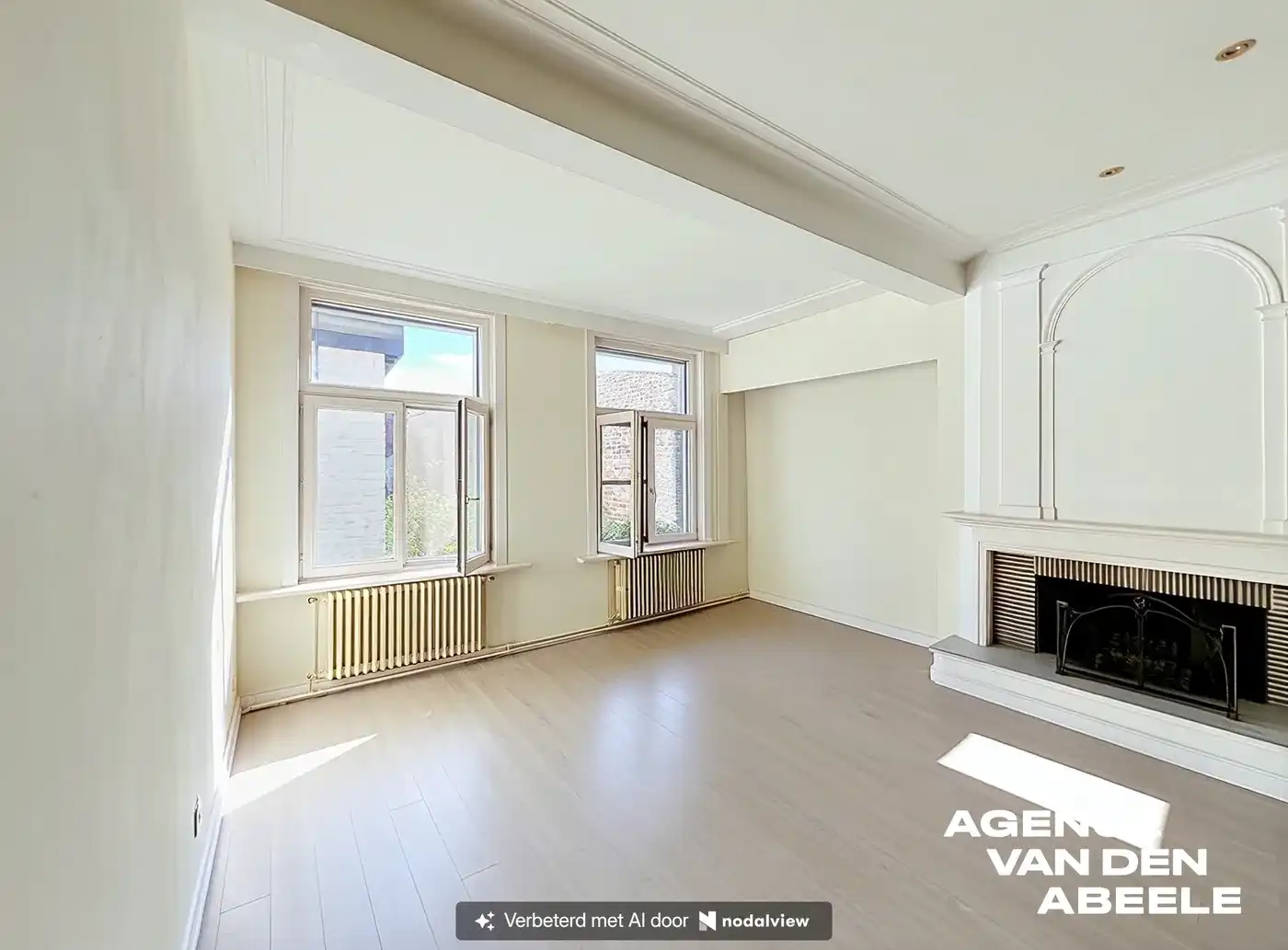 Centraal gelegen woning met 4 slaapkamers en riante tuin  foto 11
