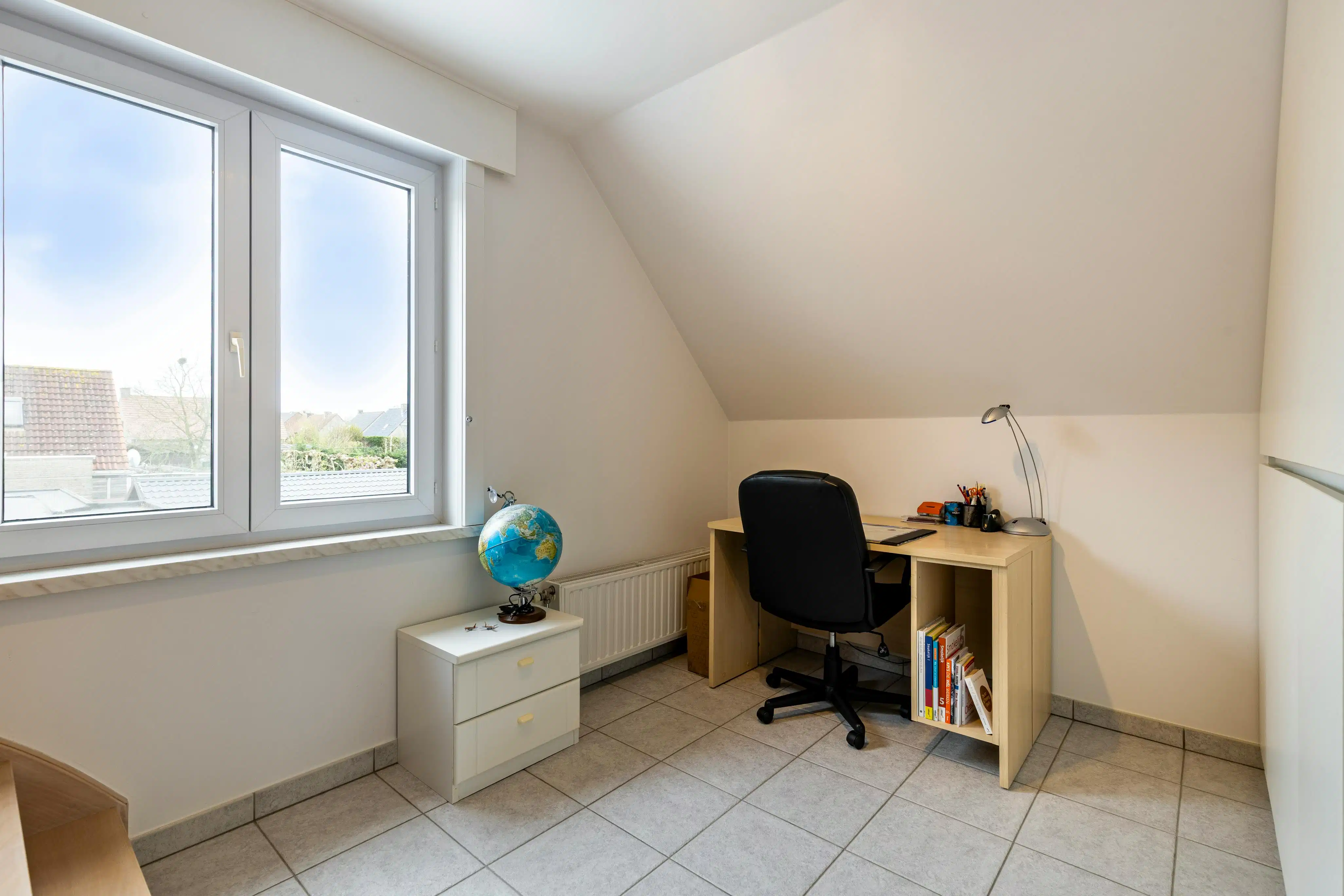 Instapklare gezinswoning in rustige wijk te Roeselare foto 20