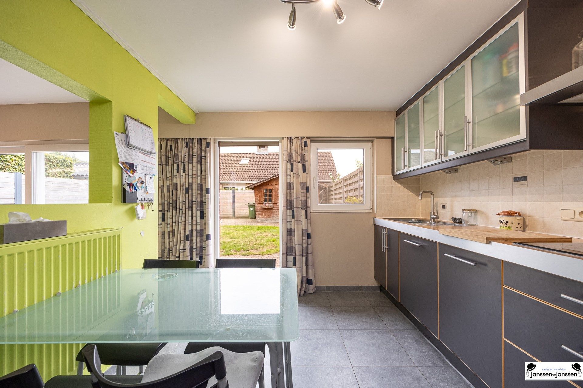 Energiezuinige, instapklare woning met 3à4 slaapkamers in het centrum van Wuustwezel! foto 10