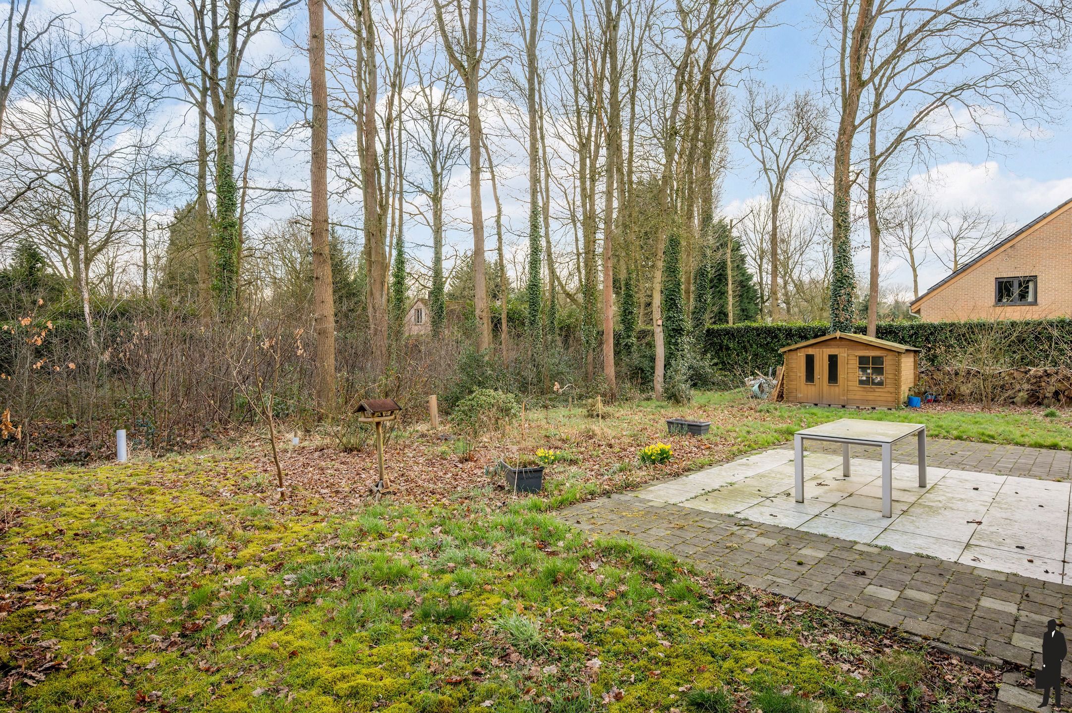 Op zéér gegeerde locatie gelegen villa op een perceel van ca. 982 m²! foto 25