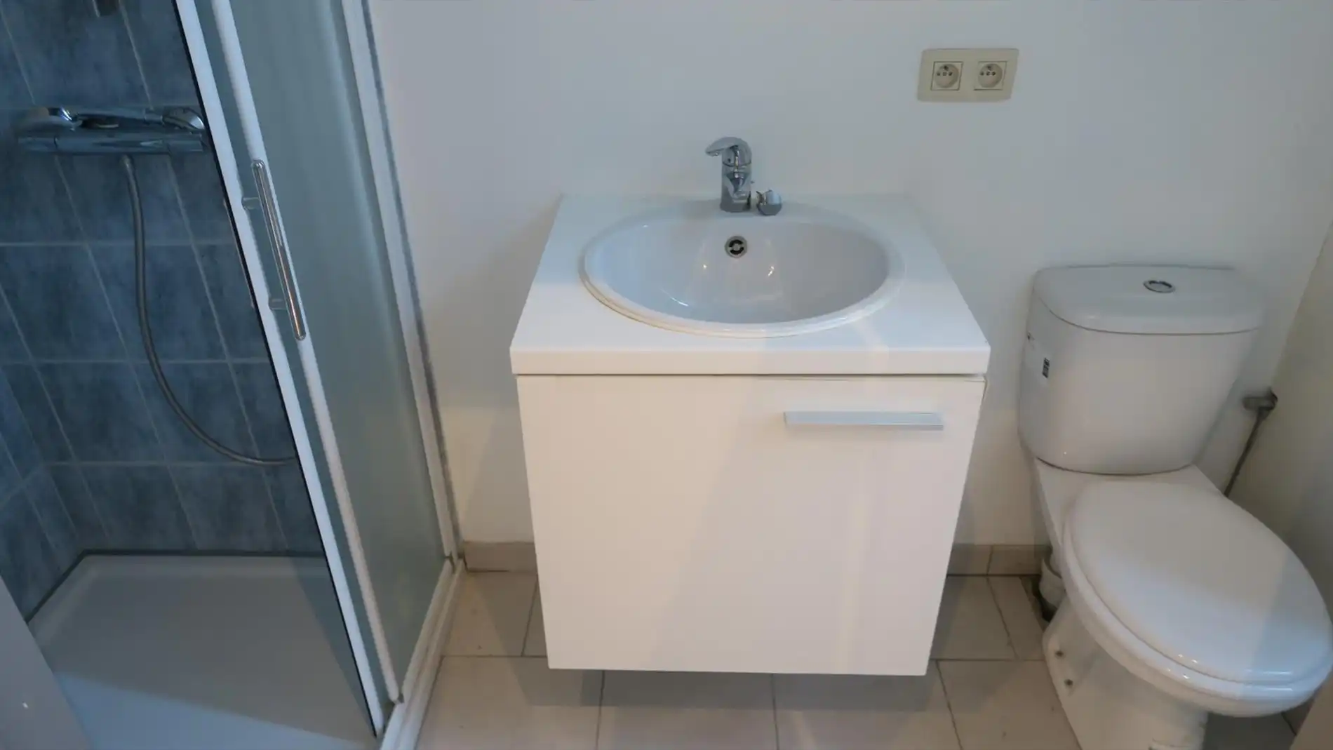 Centraal gelegen appartement met 2 slaapkamers foto 4