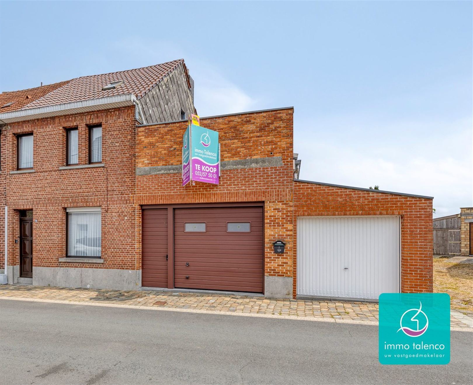 te renoveren huis - grote tuin - werkplaats - garage foto 3