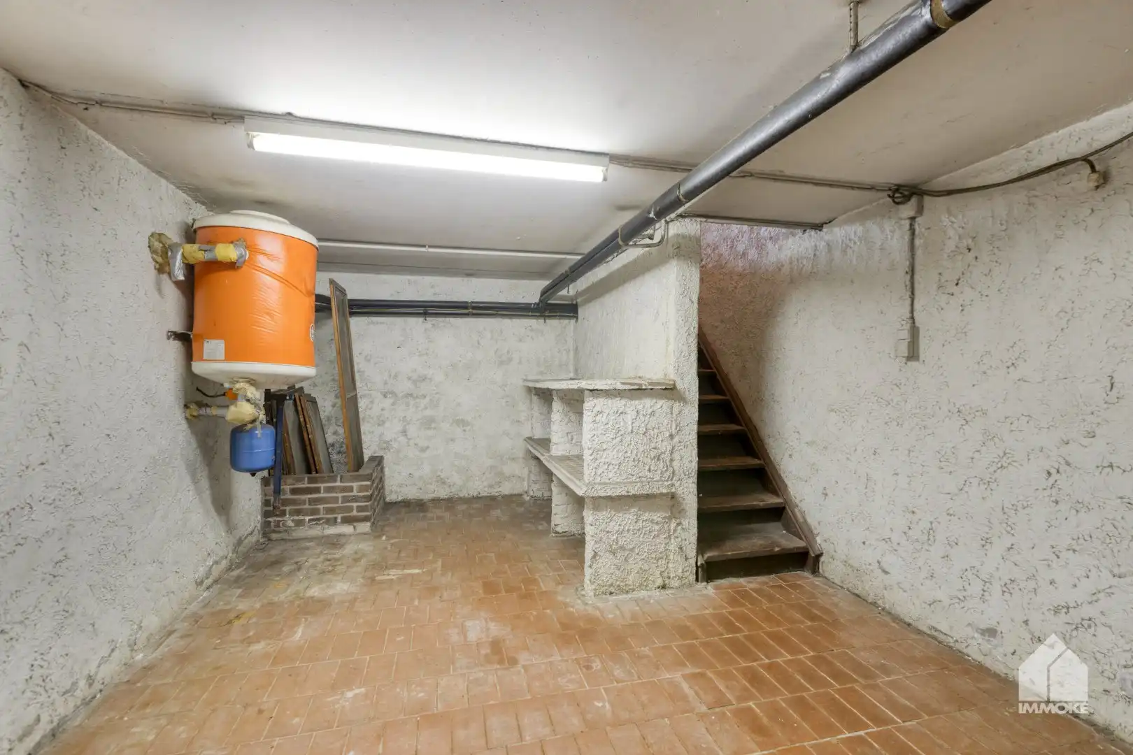 Te renoveren woning op 8a 40ca met 3 slpk en vrijstaande garage. foto 27