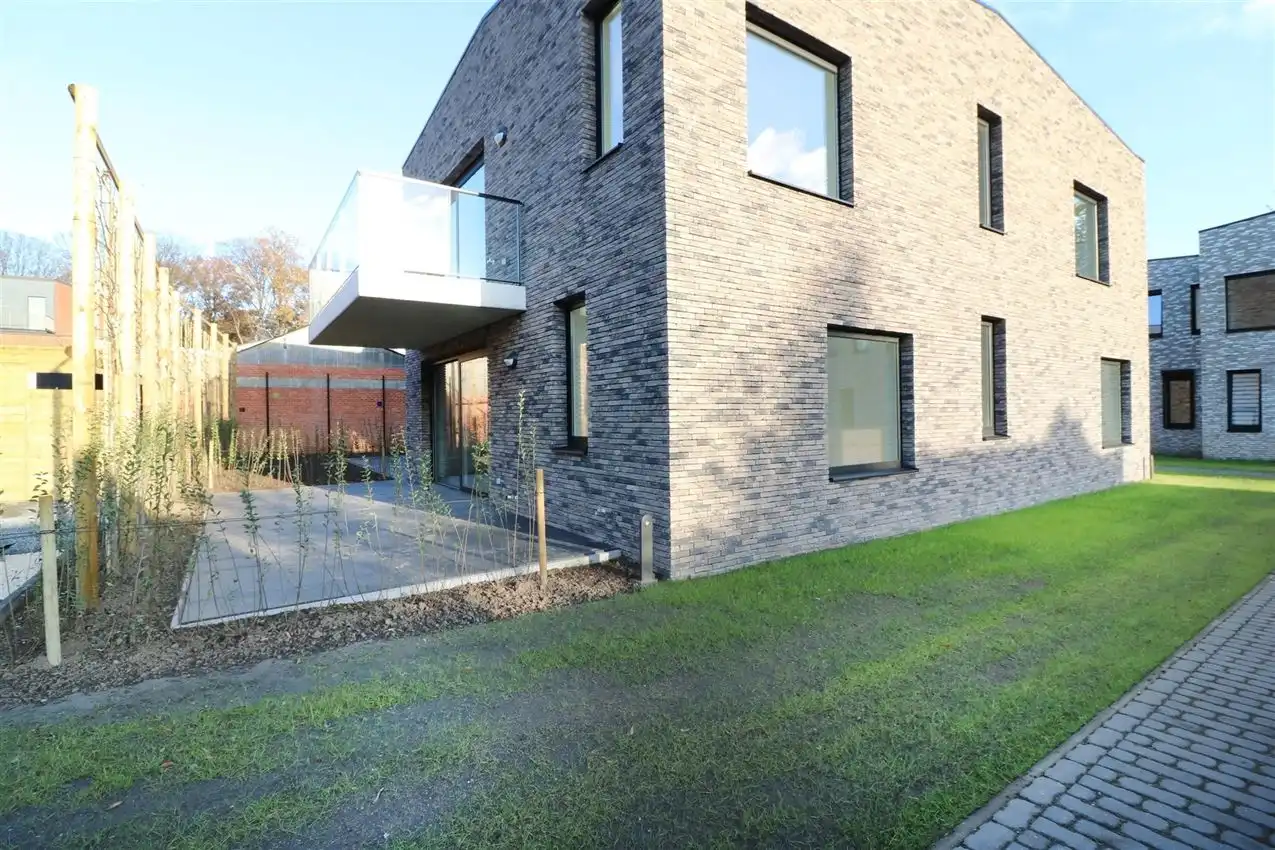 Gelijkvloers appartement, 2 slpk., autostaanplaats foto 58