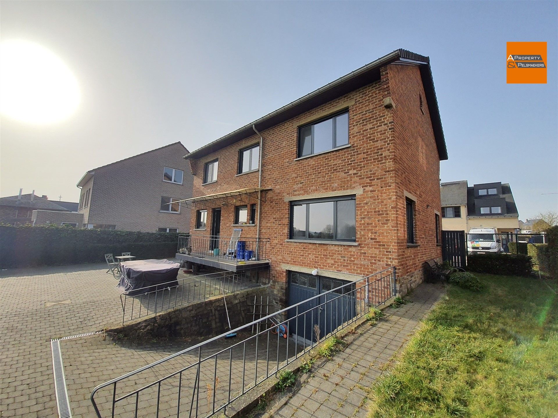 Gerenoveerde Villa met 6 slaapkamers foto 27