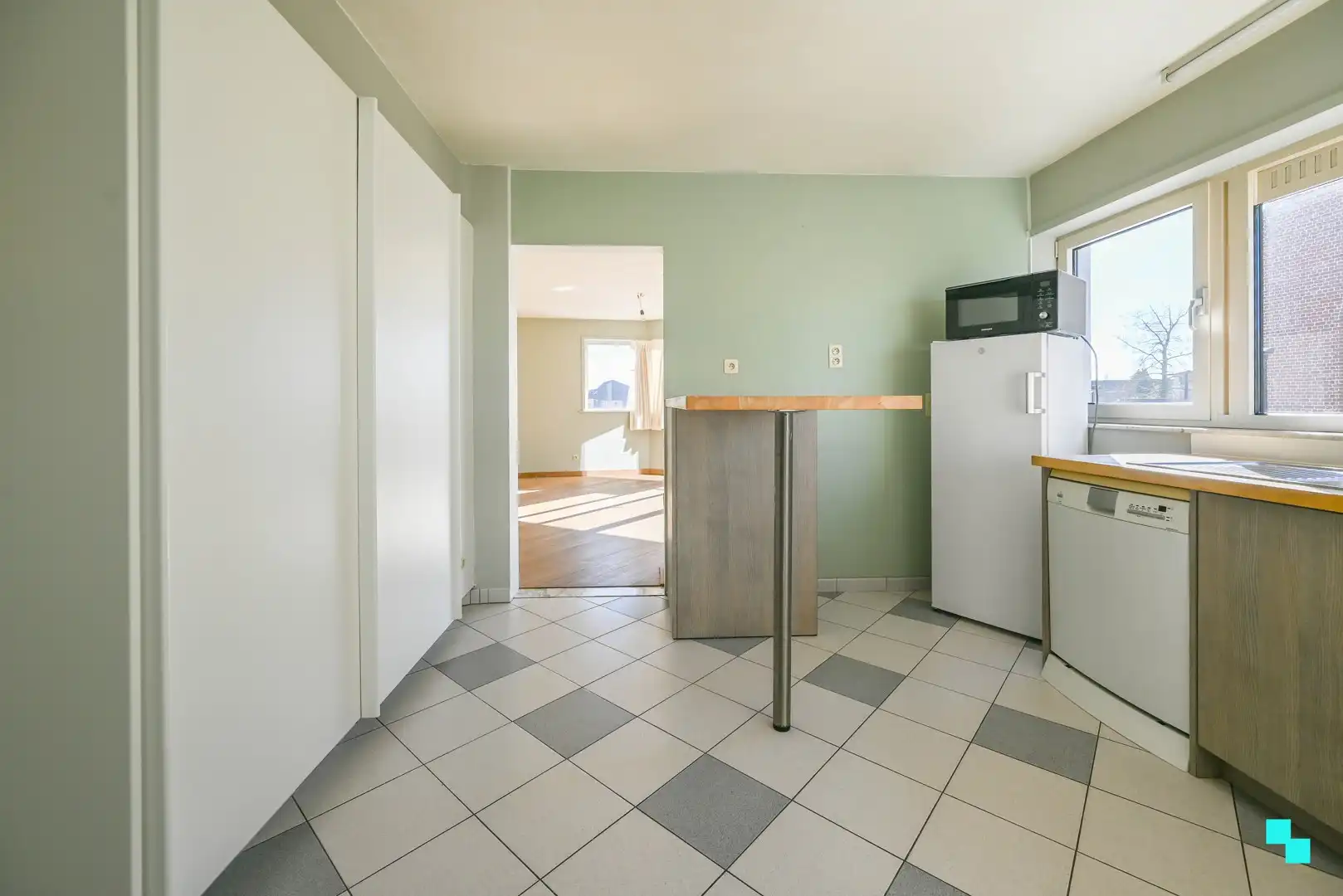 Duplexappartement in centrum van Sint-Baafs-Vijve foto 8