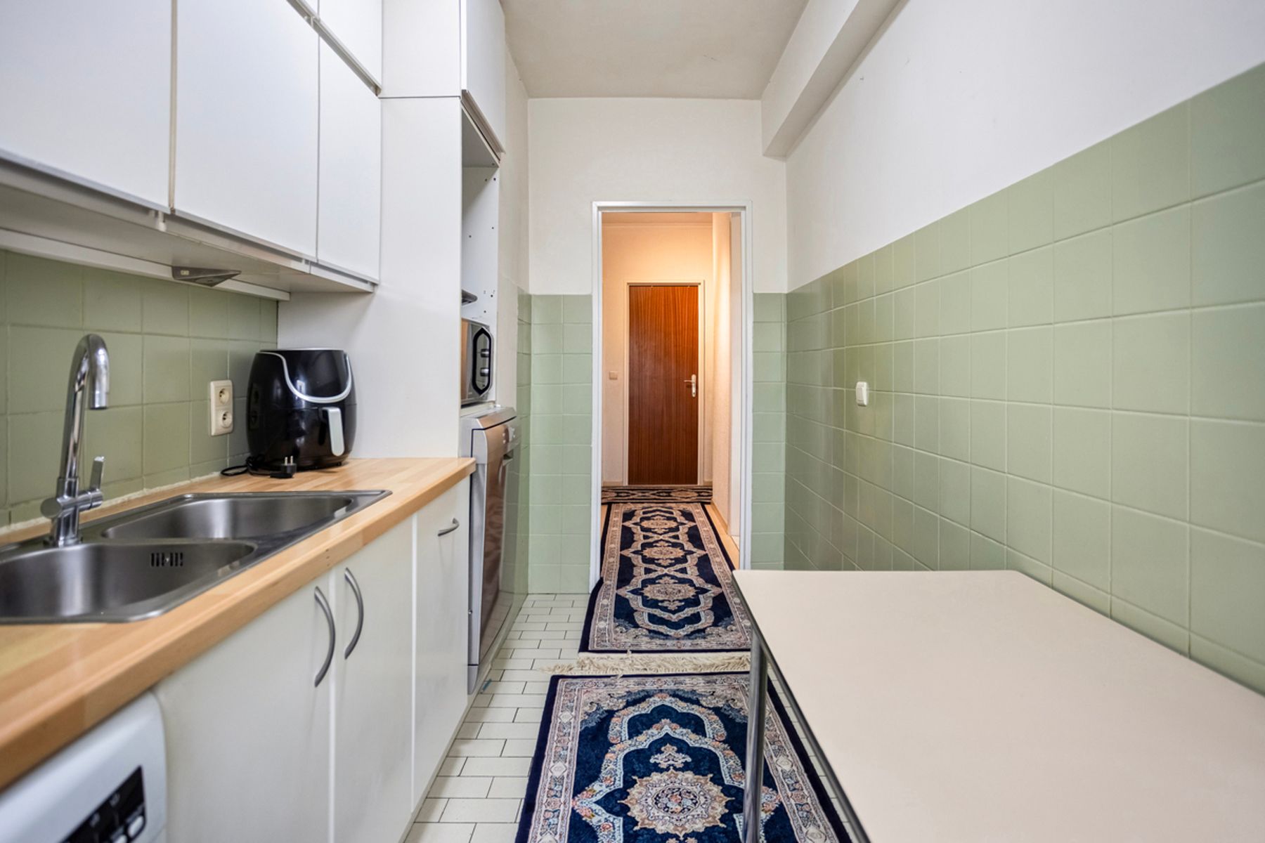 Lichtrijk appartement met 3 slaapkamers en balkon foto 10