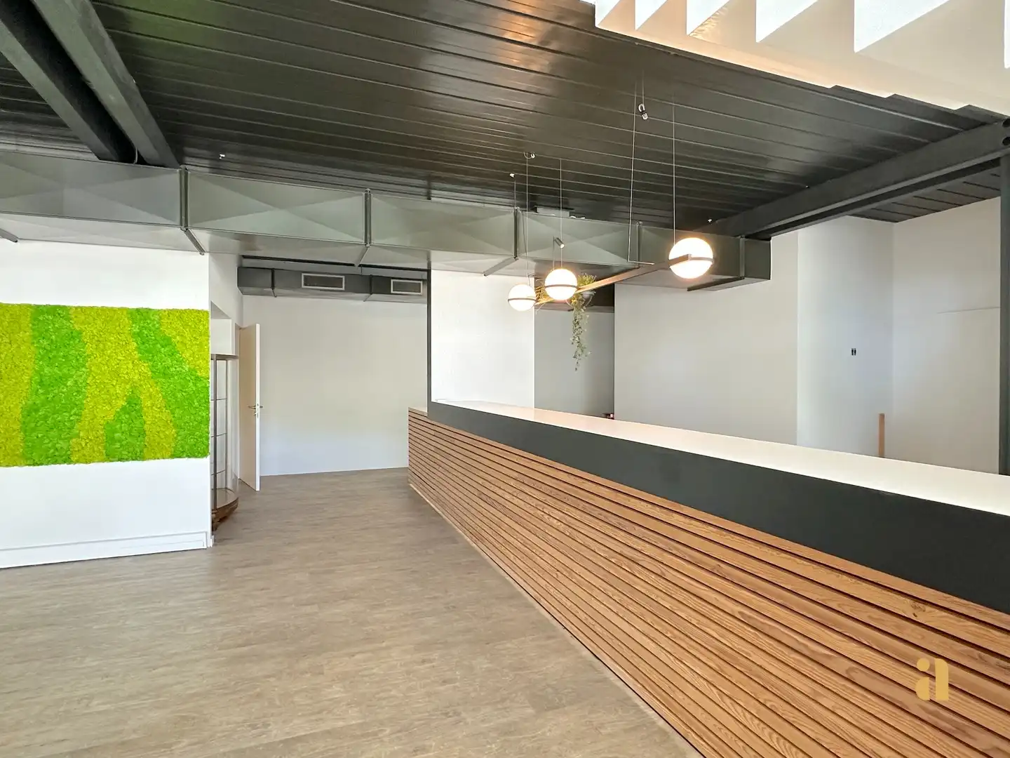 Architecturaal handelspand van 760m2 in Gent-Sint-Amandsberg foto 3