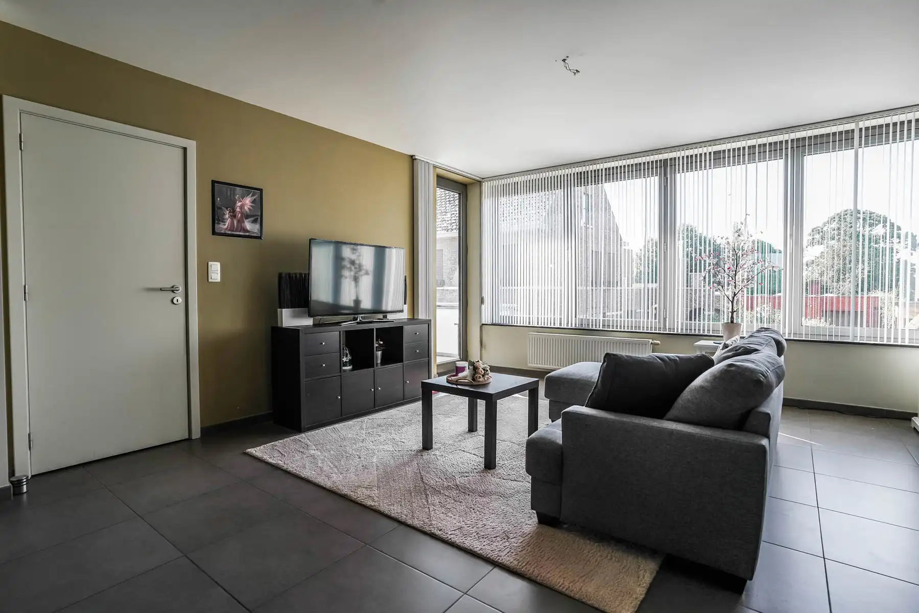 Knap duplex appartement met terras en garage te Malderen foto 6