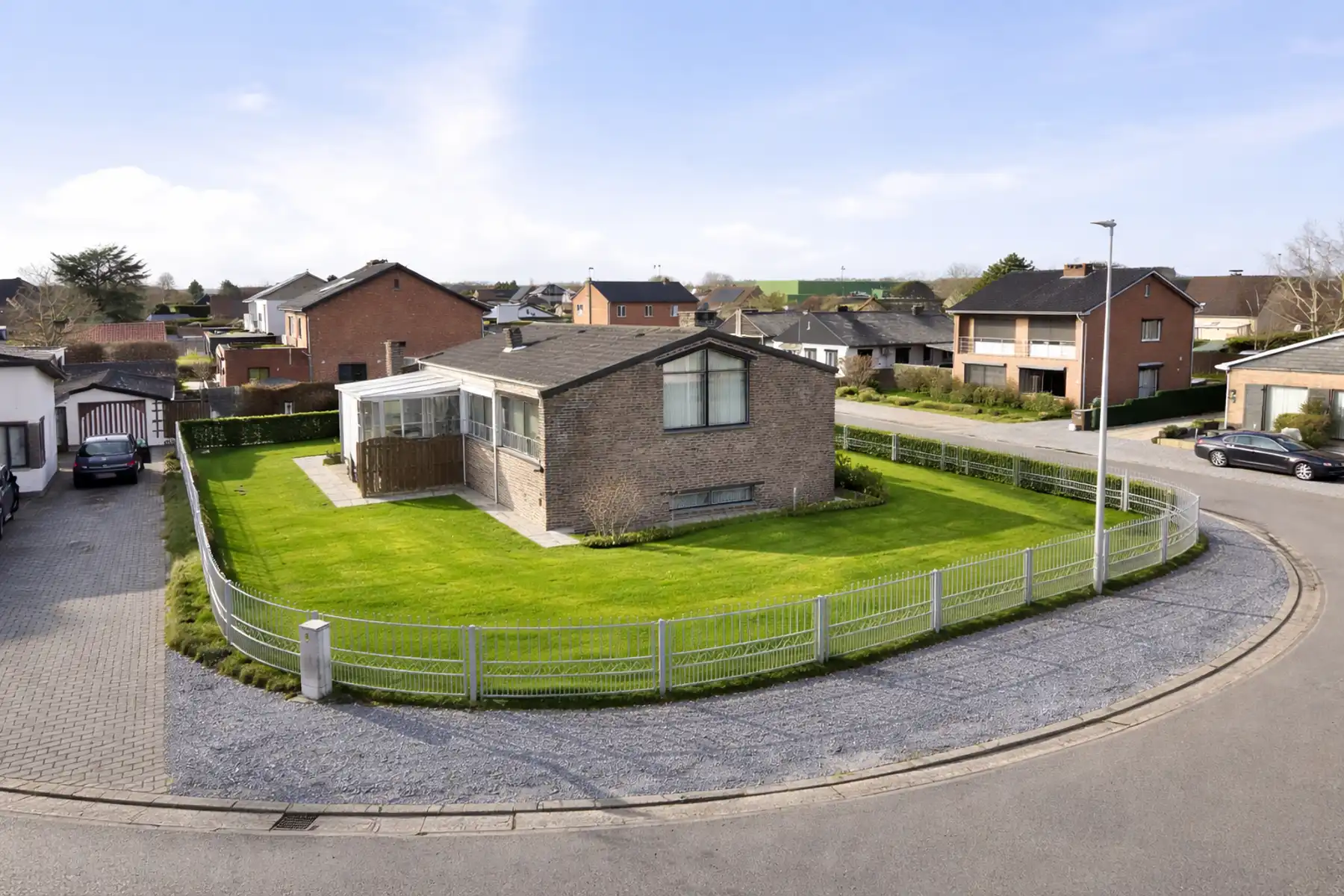 Karaktervolle woning met 4 slaapkamers foto 3
