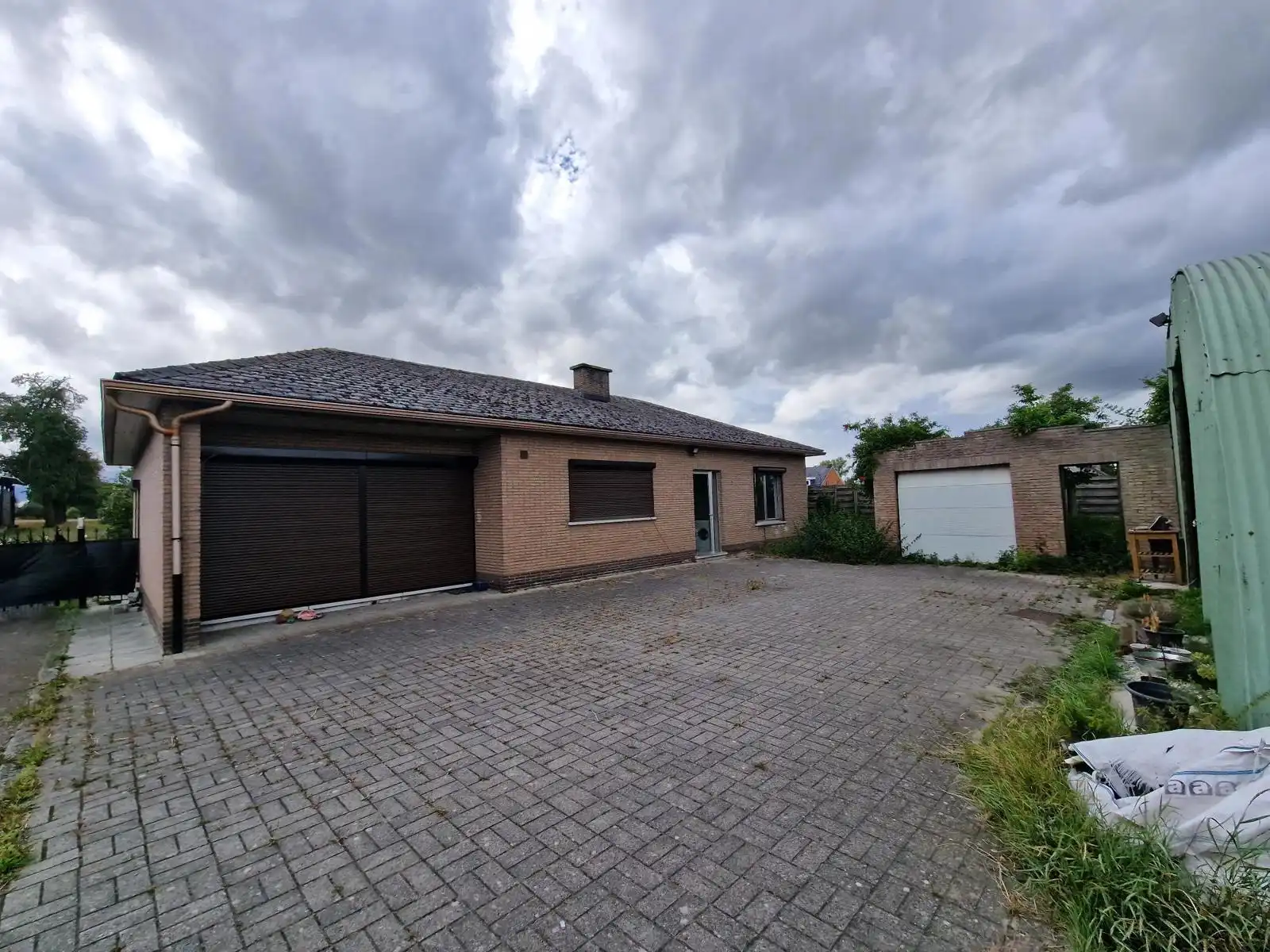 Bungalow 3 slpks met loods en serre op 50 are te Tienen foto 10