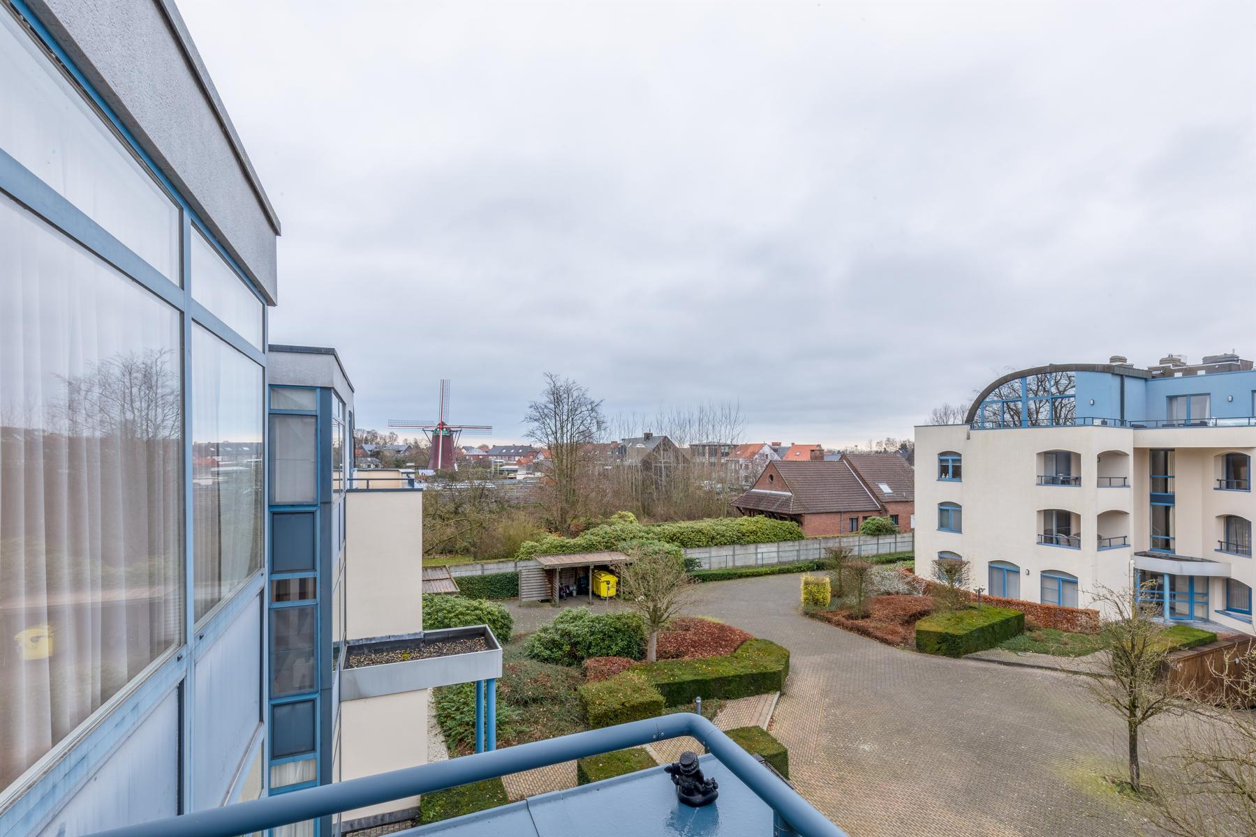 Riante penthouse met o.a. 3 slpks, 2 badks en ruime terrassen foto 24