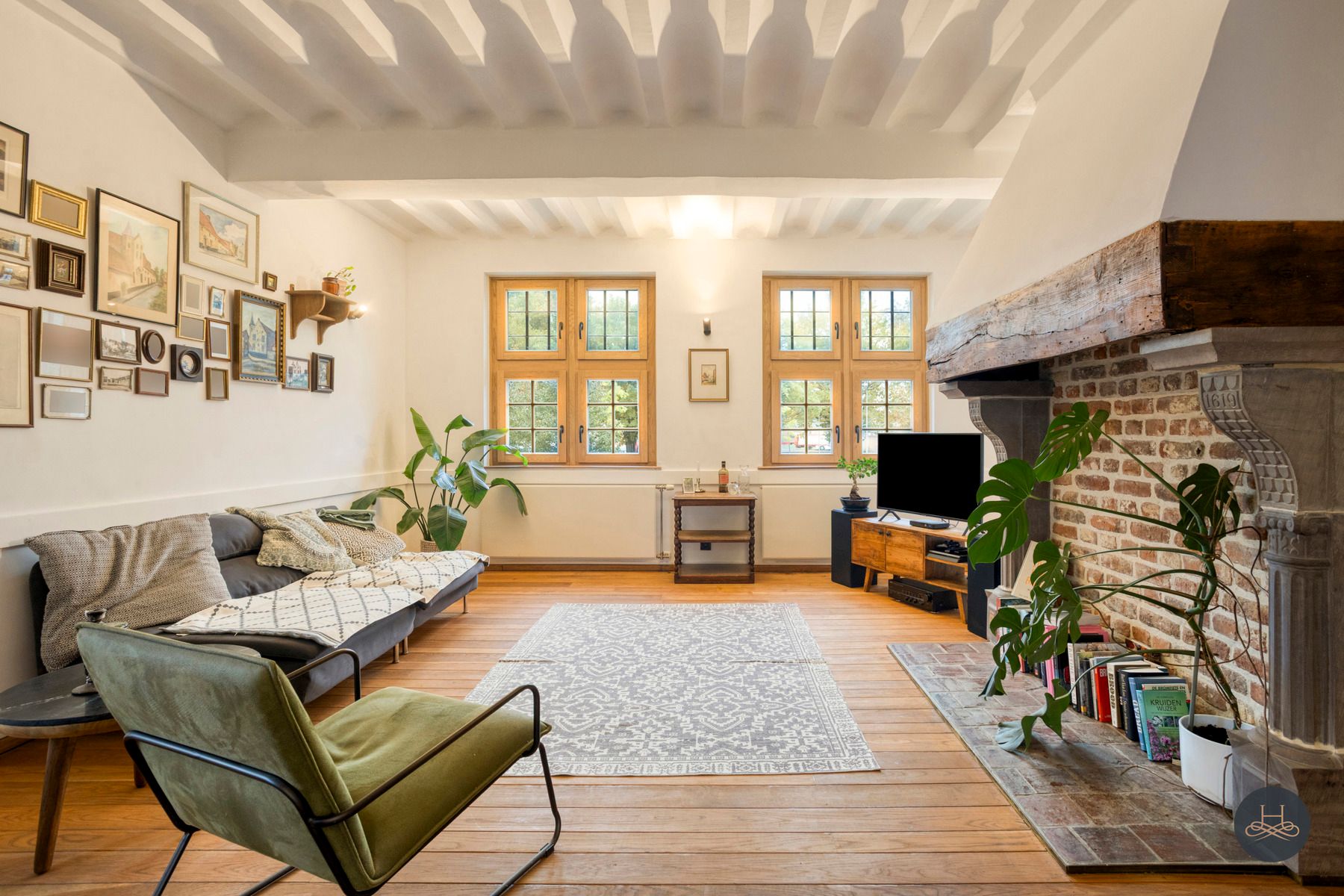 Uniek torenhuis op het Begijnhof in Sint-Truiden foto 2