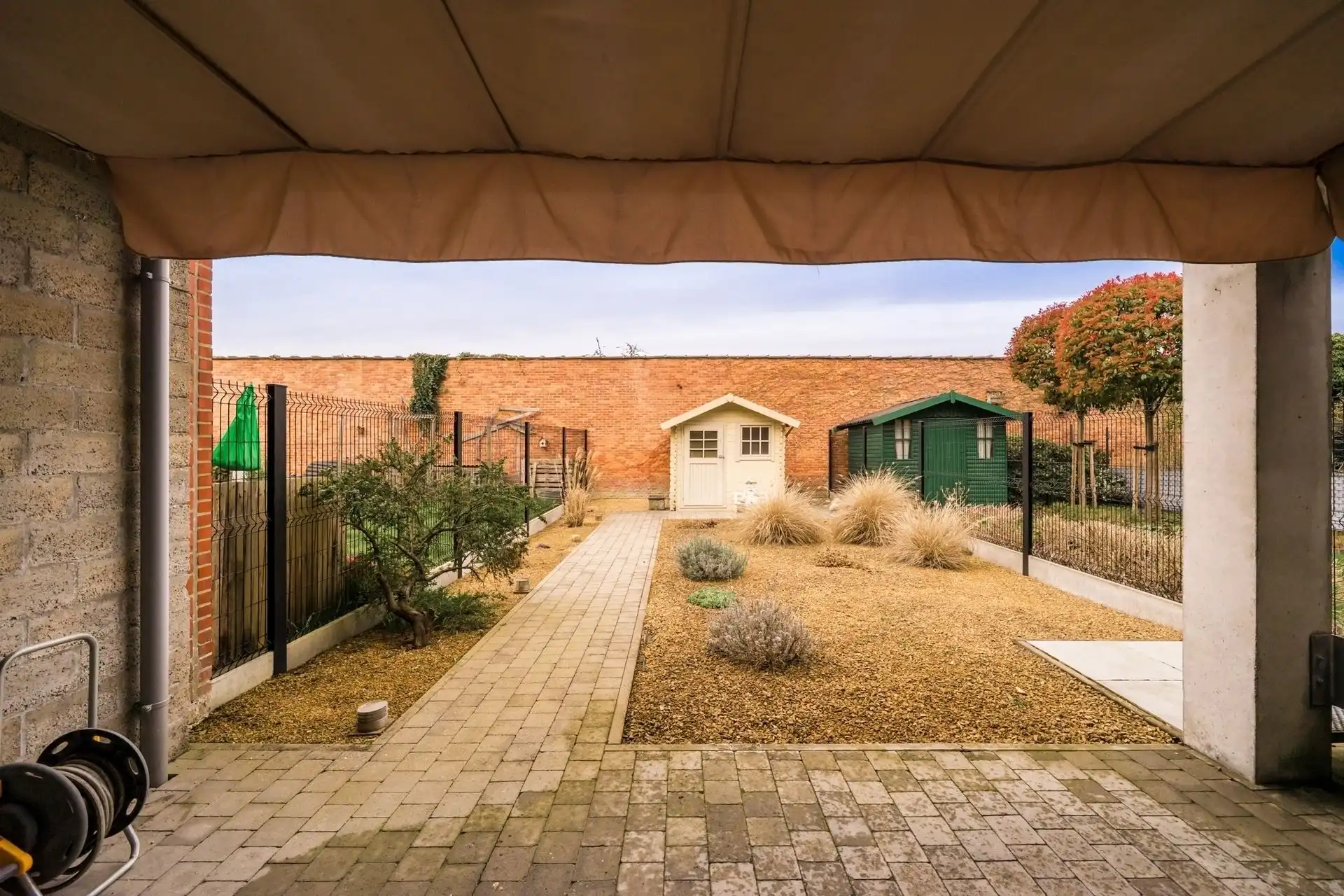 Instapklare bel-etagewoning met garage, tuin en zonnig terras foto 26