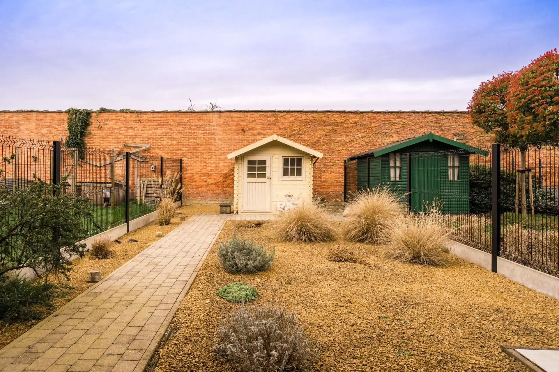 Instapklare bel-etagewoning met garage, tuin en zonnig terras foto 26