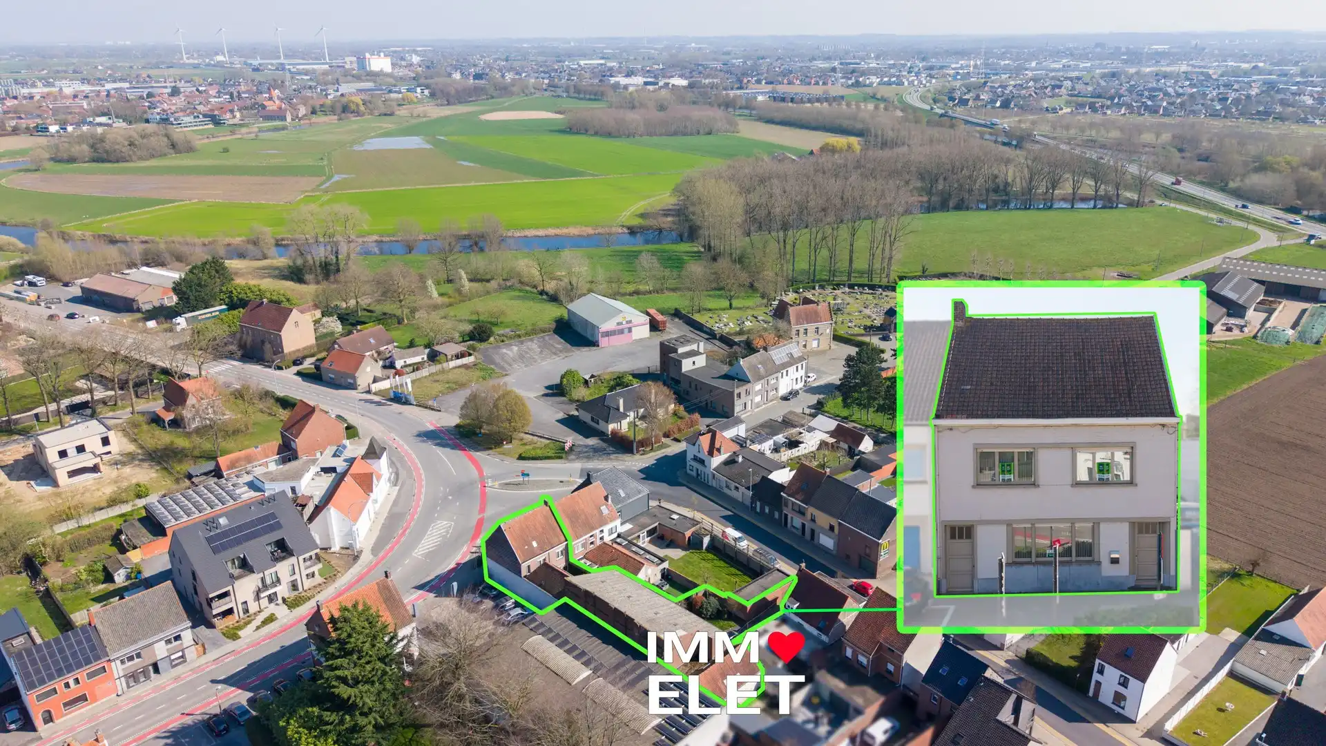 RUIME WONING | 4 KAMERS | MAGAZIJN | 610 M² foto {{pictureIndex}}