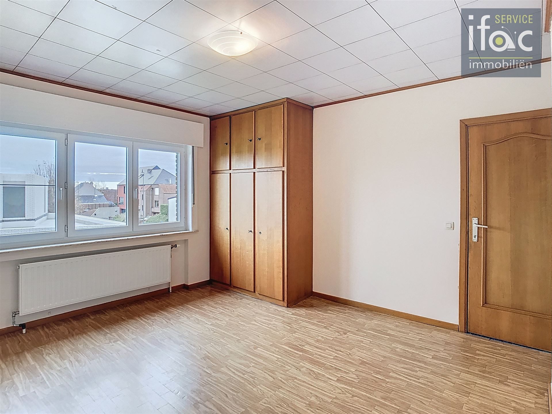 Ruime alleenstaande villa met panoramisch uitzicht foto 12