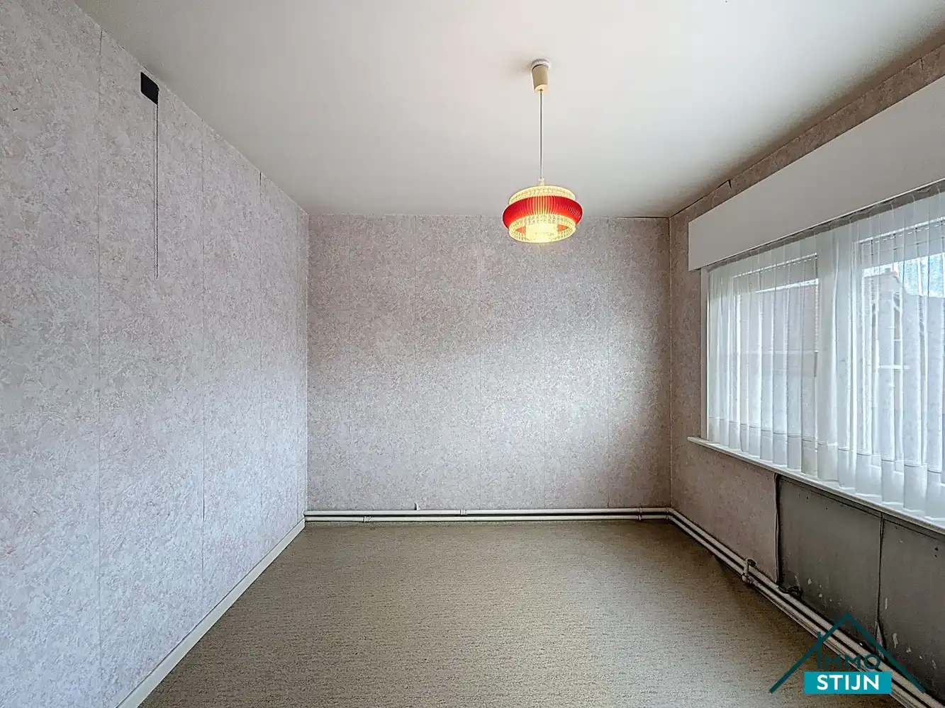 Ruime woning met drie slaapkamers foto 13