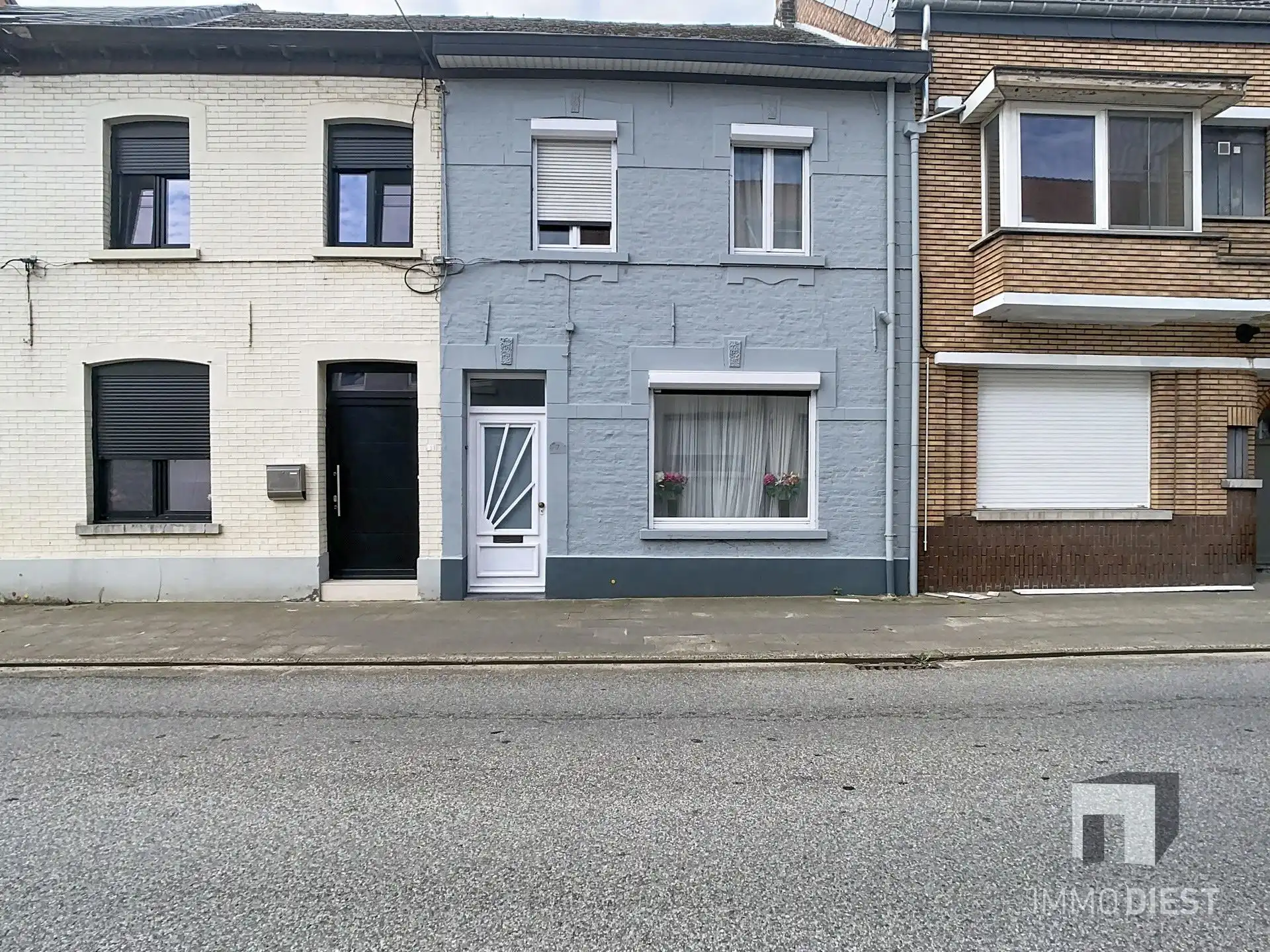Betaalbare starterswoning 3 slaapkamers te Halen foto 3