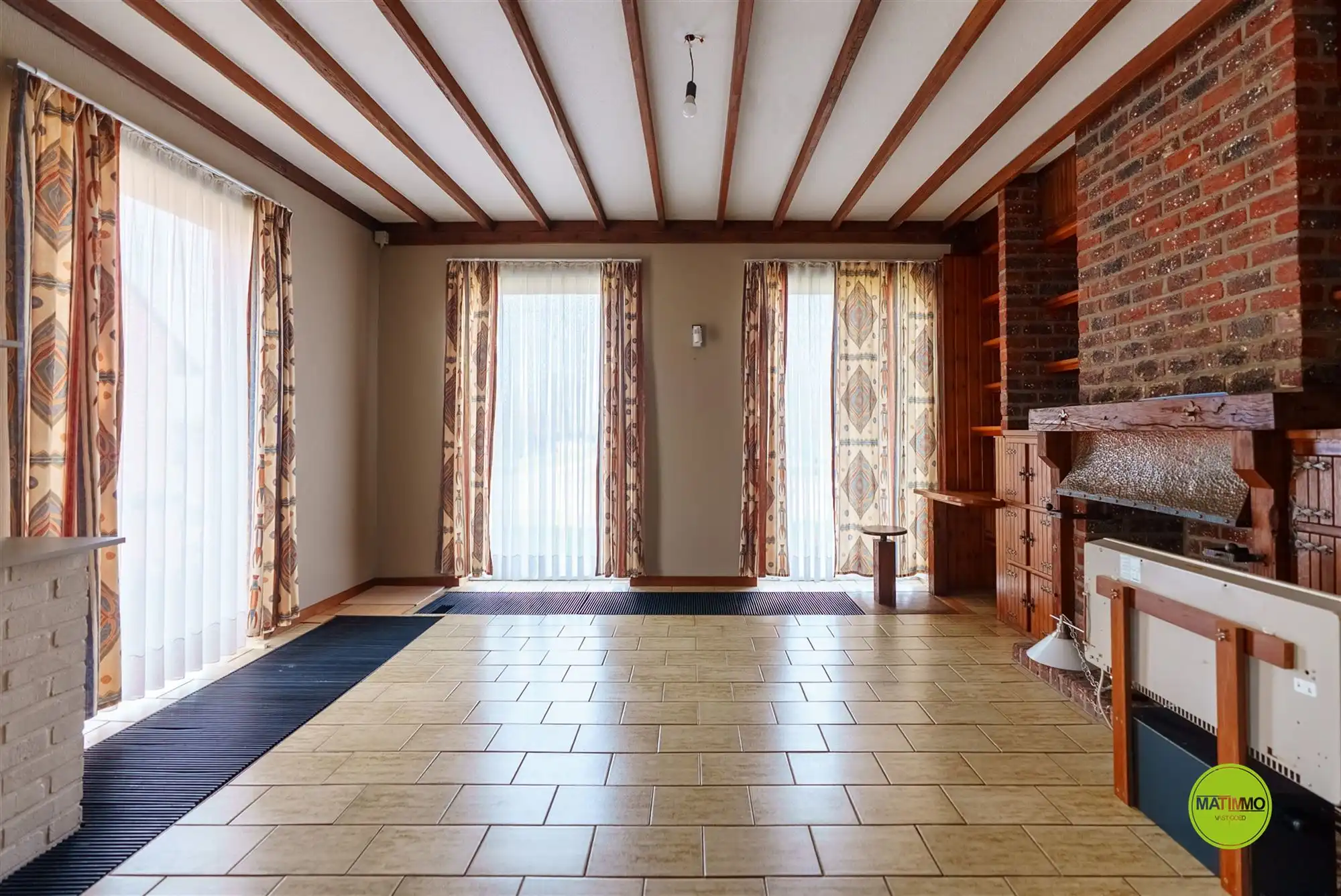 Woning met 8 slaapkamers en veel potentieel te Herk-de-Stad foto 5