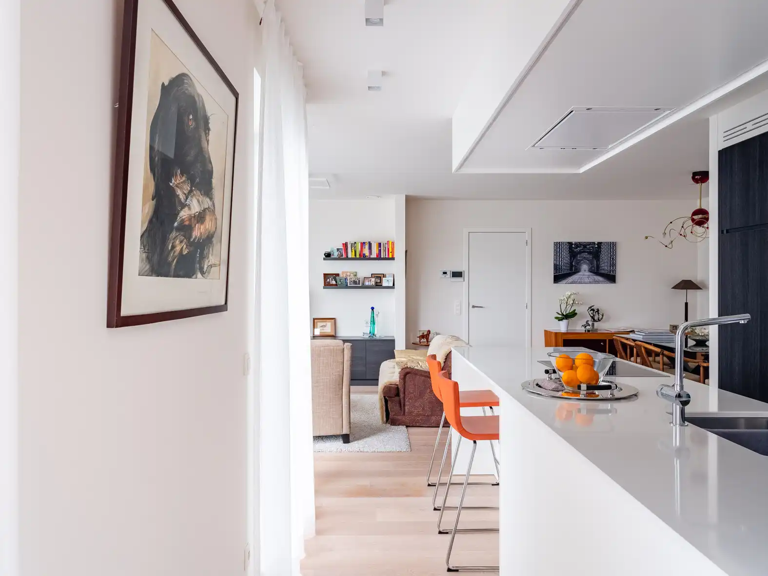 Exclusief recent appartement met terras foto 7