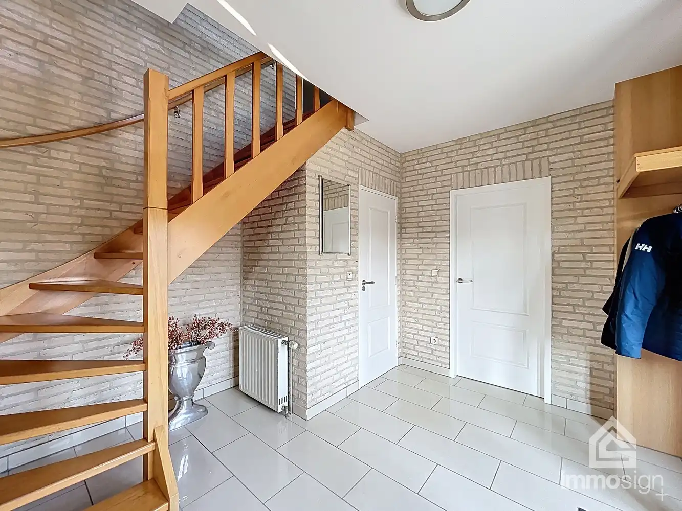 Instapklare gezinswoning in een uitzonderlijk rustige omgeving te Molenbeersel foto 18