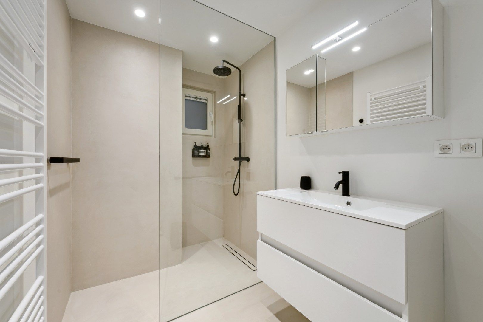 Instapklaar en volledig bemeubeld appartement met prachtig uitzicht in Het Zoute foto 12