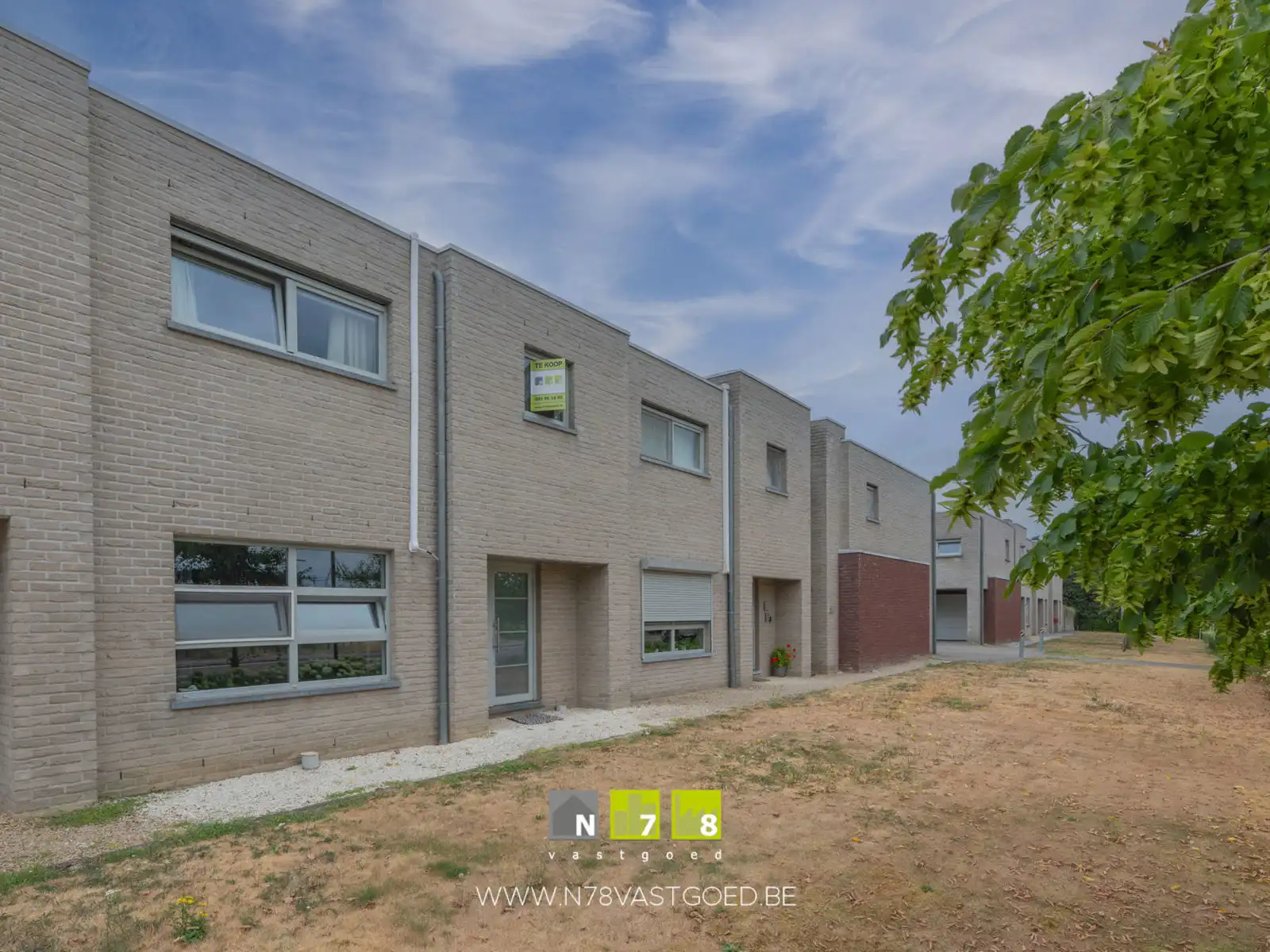 Huis te koop foto {{pictureIndex}}