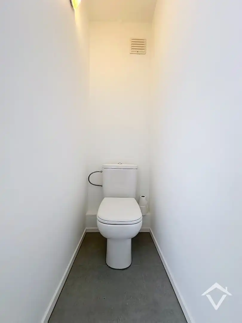 VOLLEDIG VERNIEUWD APPARTEMENT MET AUTOSTAANPLAATS OP EEN TOPLOCATIE IN KOKSIJDE foto 26