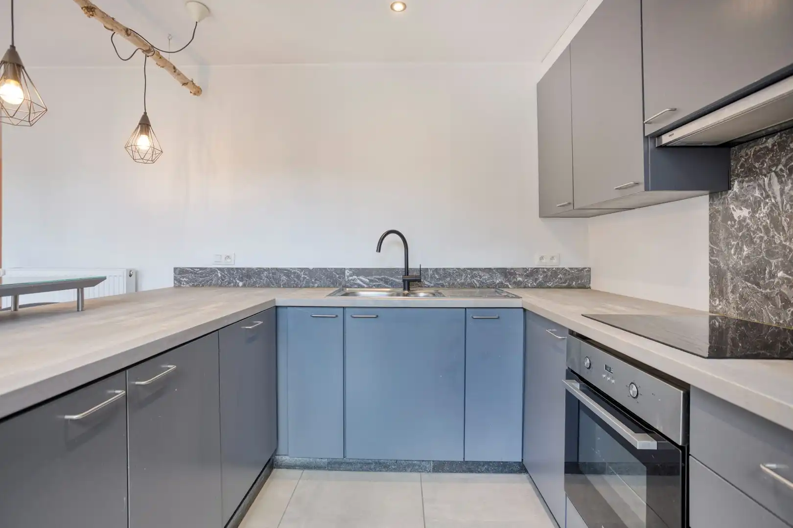 Charmante woning in hartje Aarschot foto 12