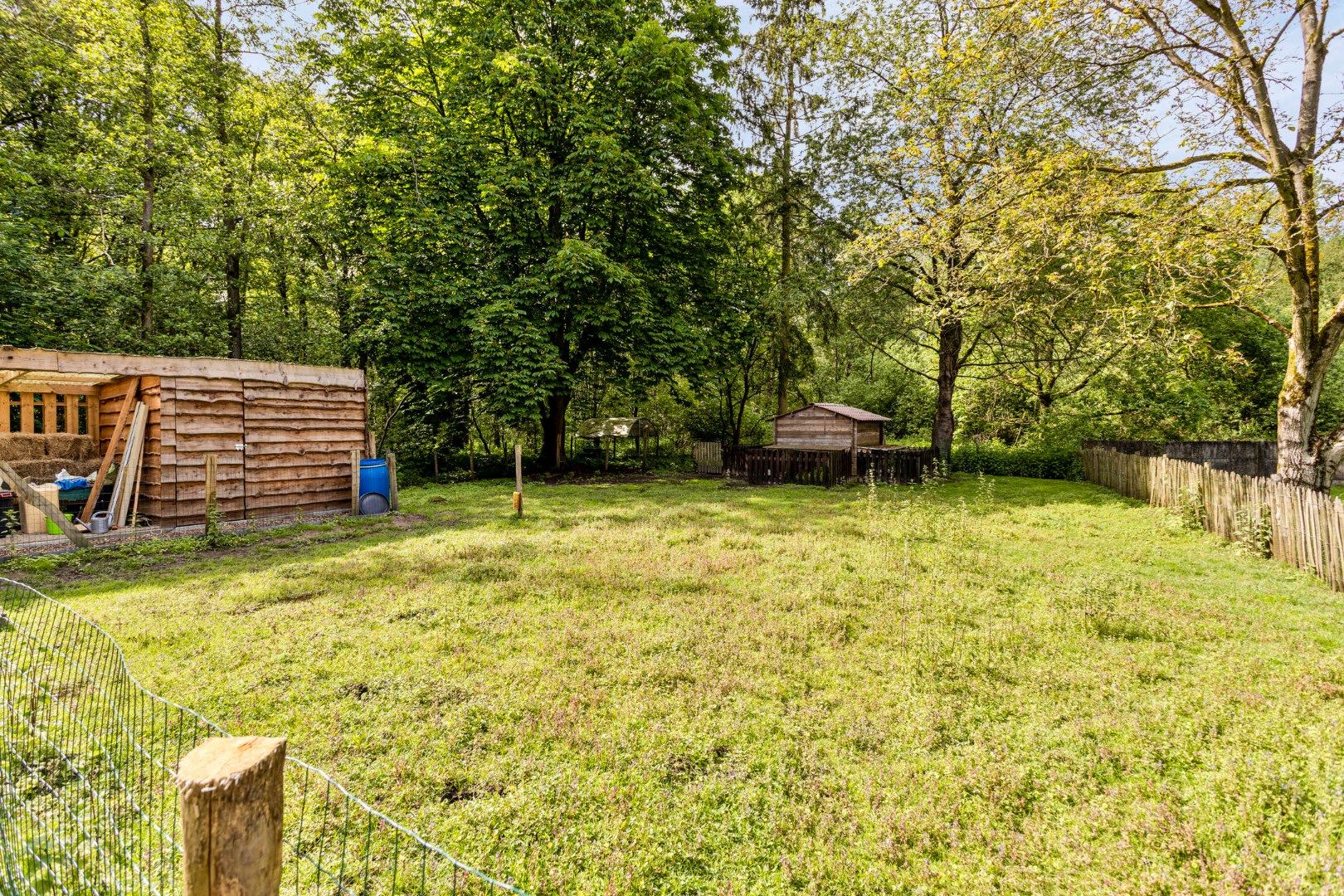 Gerenoveerde karaktervolle woning met 4 / 6 slpks op 1.990 m² in bosrijk gebied ! foto 38
