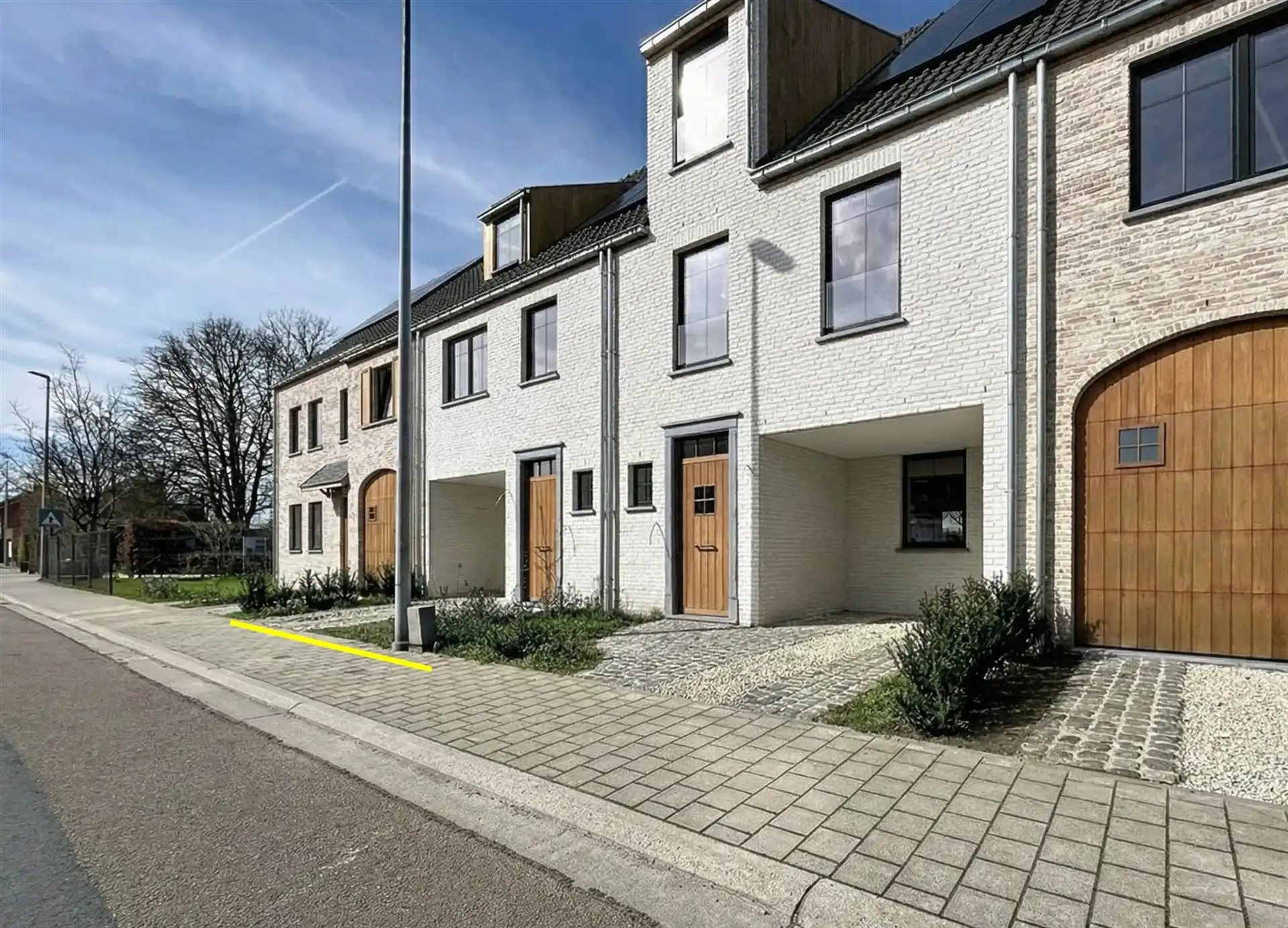 Nieuwbouw pastorijwoning met 4 slaapkamers en 2 badkamers (mogelijkheid 6% btw) foto {{pictureIndex}}