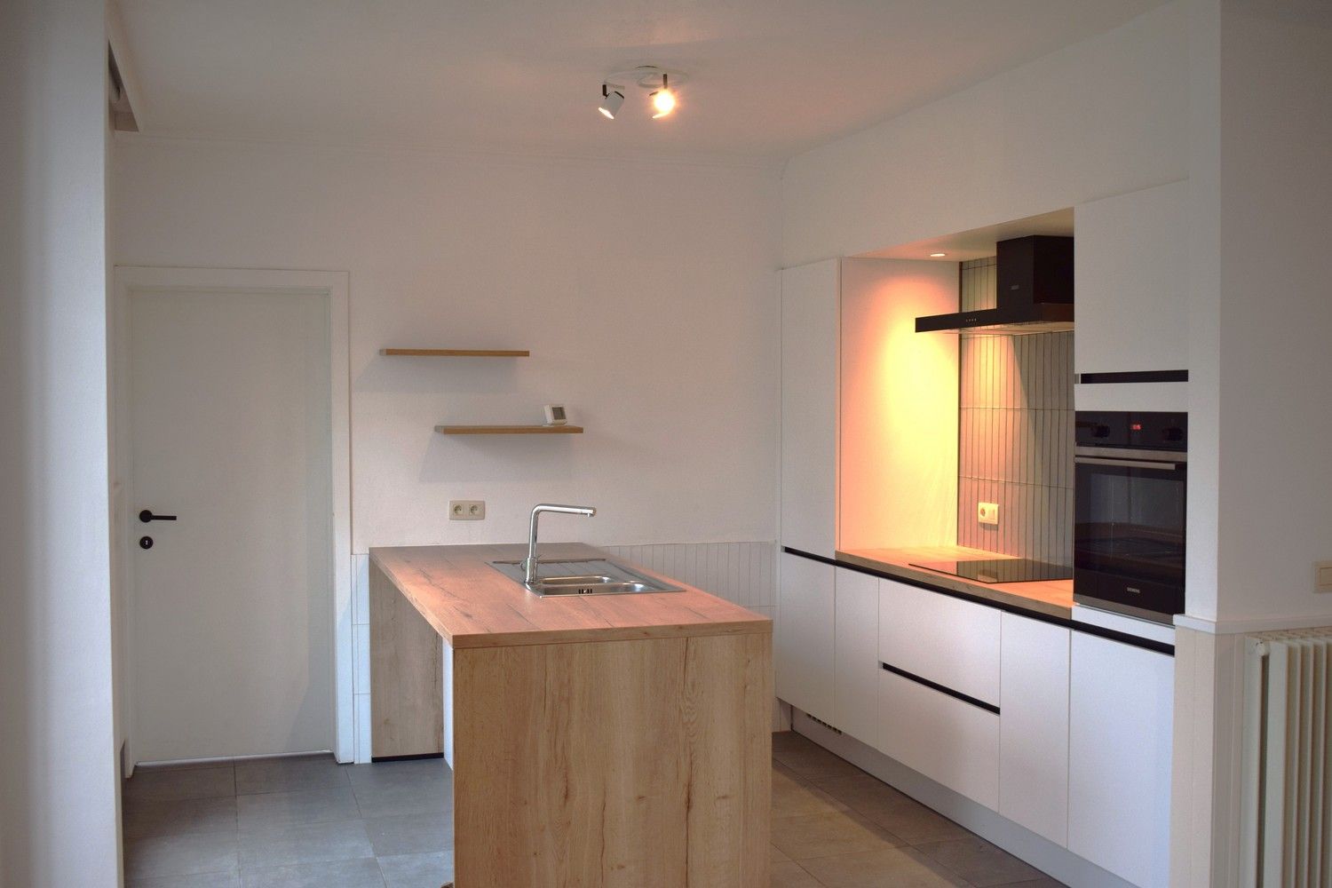 Alleenstaande woning met 3 slaapkamers foto 3