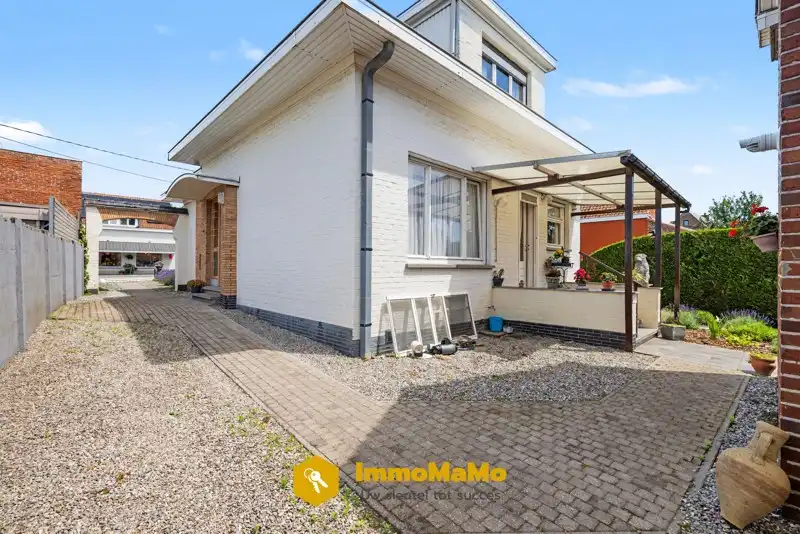 TE RENOVEREN WONING MET POTENTIEEL - TE KOOP IN WACHTEBEKE foto 23