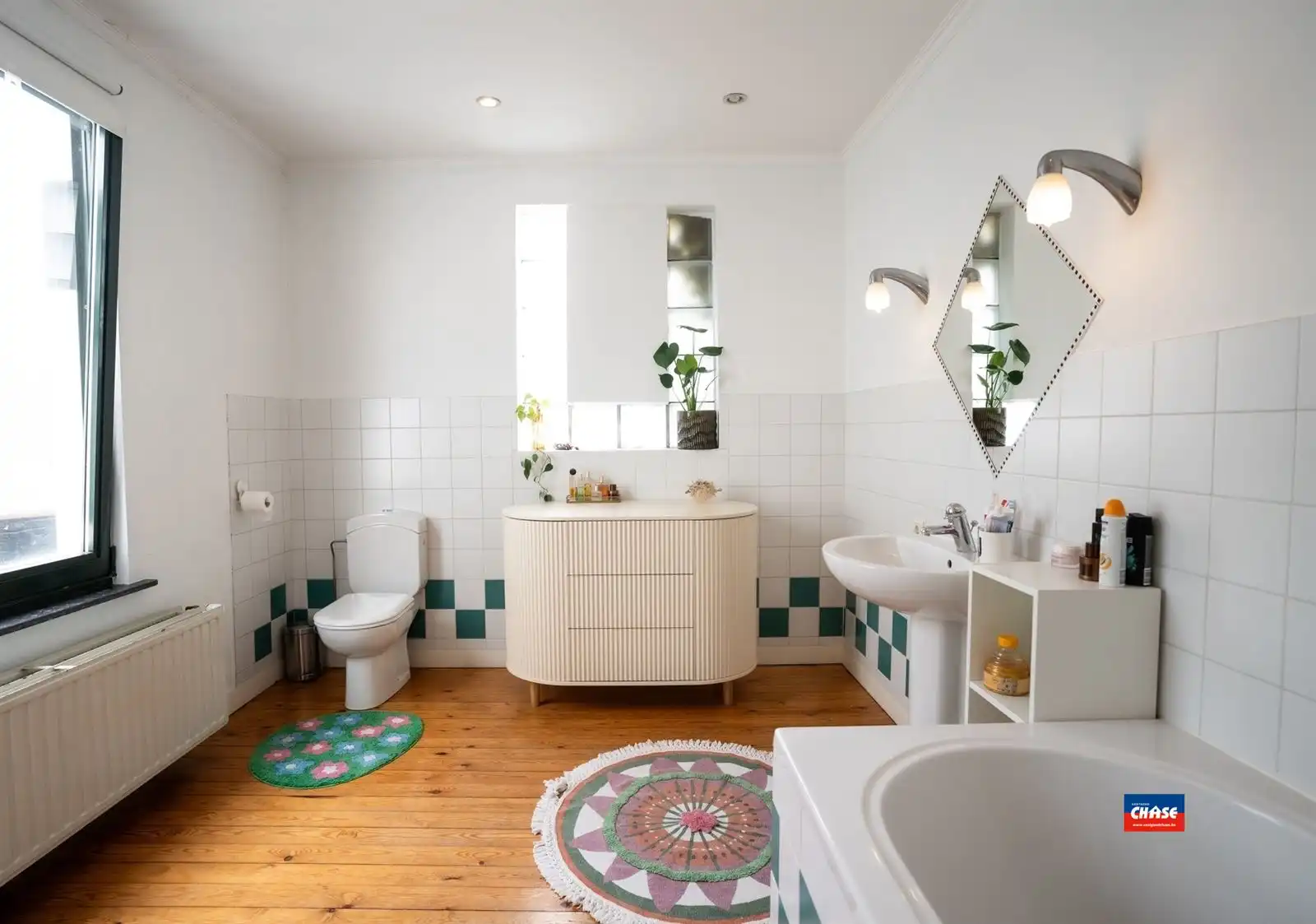 Authentieke charmante herenwoning met 4 slpks en tuin foto {{pictureIndex}}