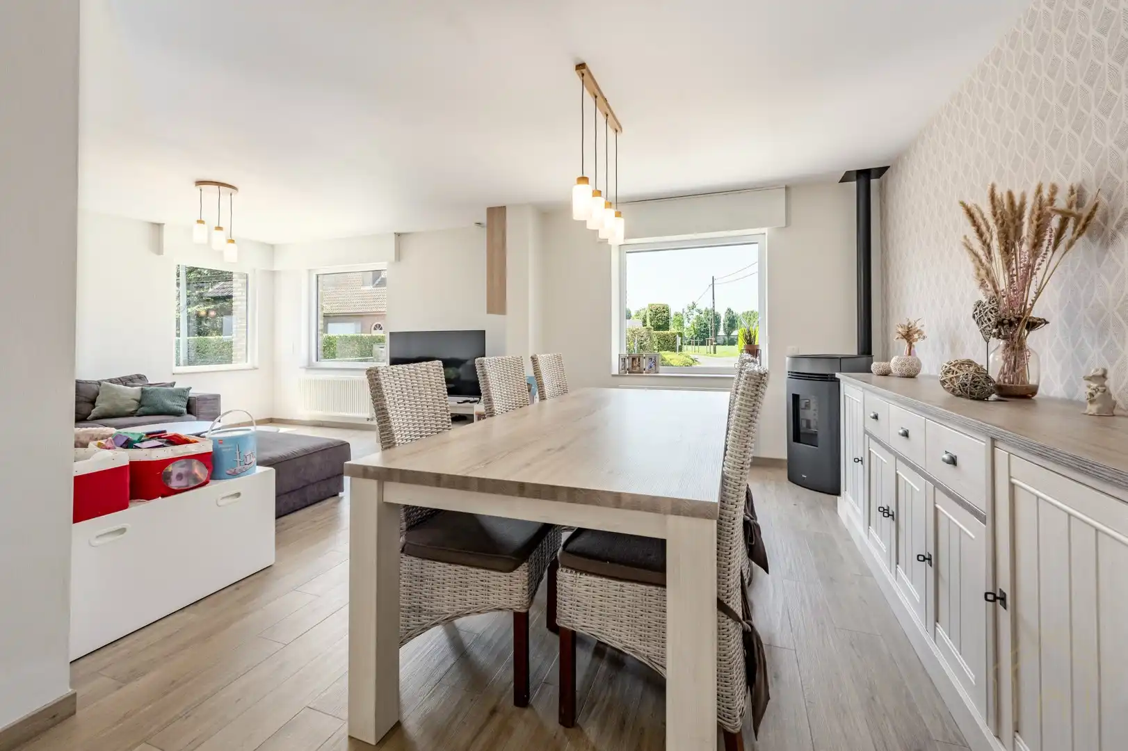 Instapklare halfopen woning met 4 slaapkamers en zicht op groen in Terhand foto 6