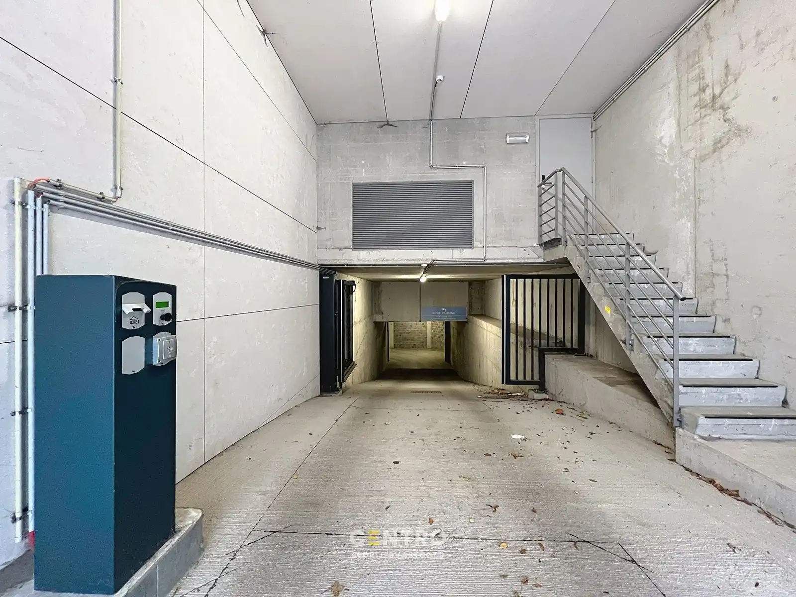 Modern kantoor (± 825 m²)  met 20 ondergrondse  parkeerplaatsen op een rustige, vlot bereikbare locatie te Roeselare (Noordhof), ideaal voor vrije beroepen en zelfstandigen. foto 41
