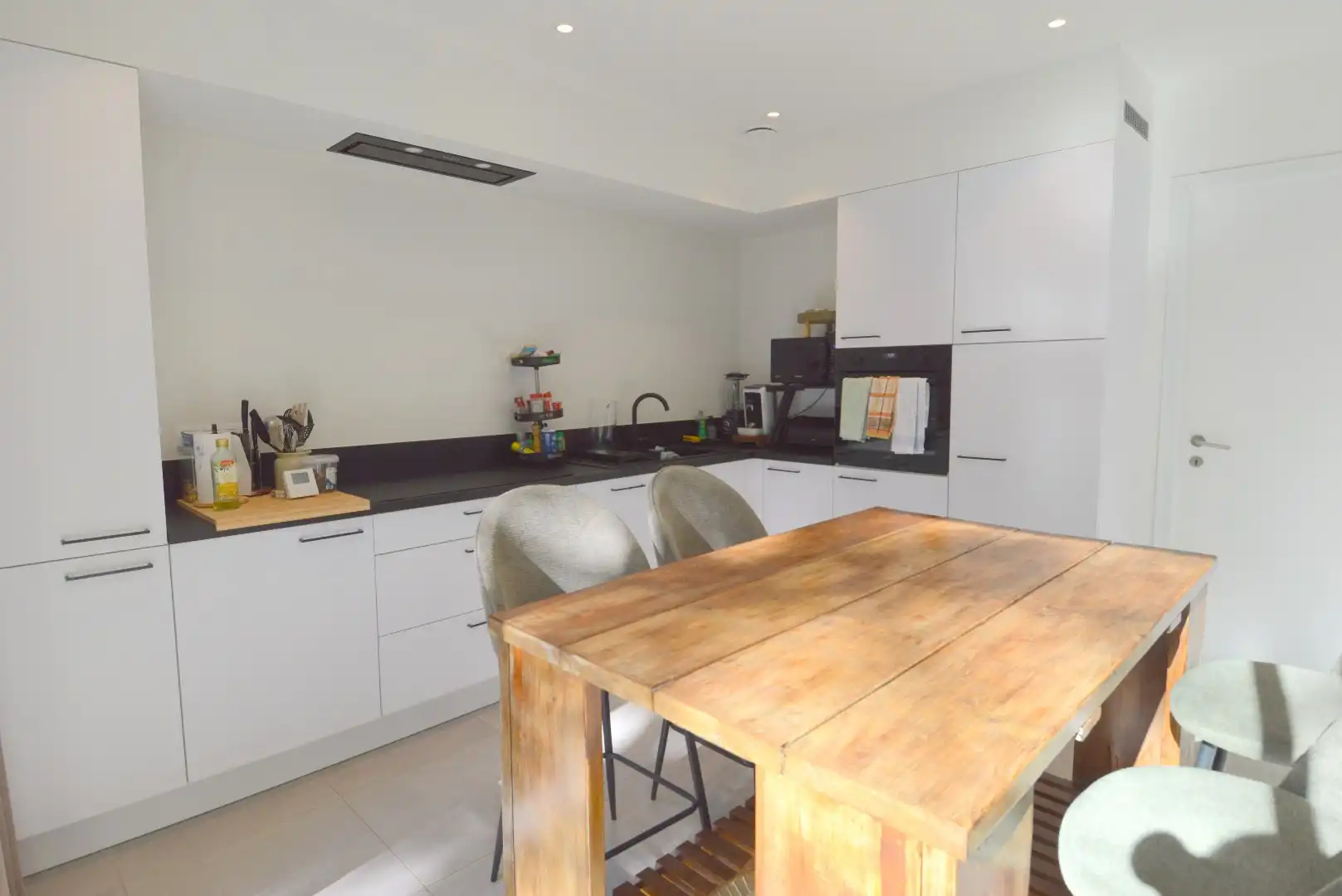 Ruime halfopen nieuwbouwwoning met tuin, garage en 3 slaapkamers in Marke foto 8