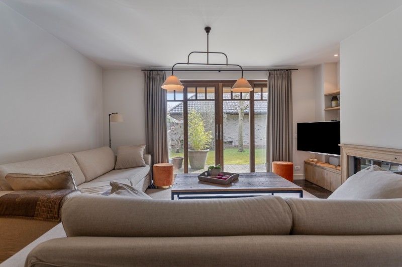 Prachtige luxueus afgewerkte woning op een perceel van 572 m² TE KOOP in DESSELGEM! foto 7