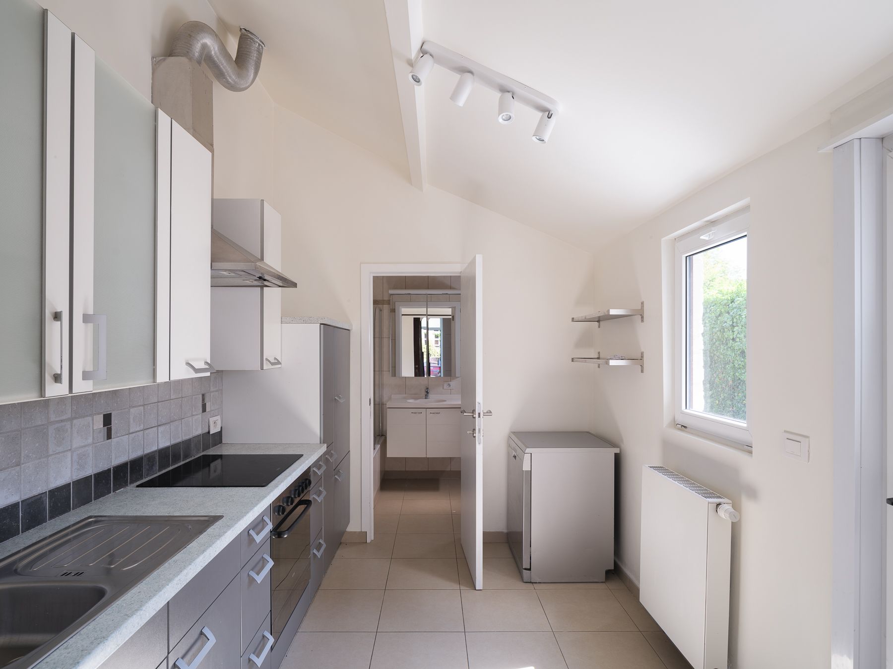 Gezellige woning met tuin in Deurle foto 9