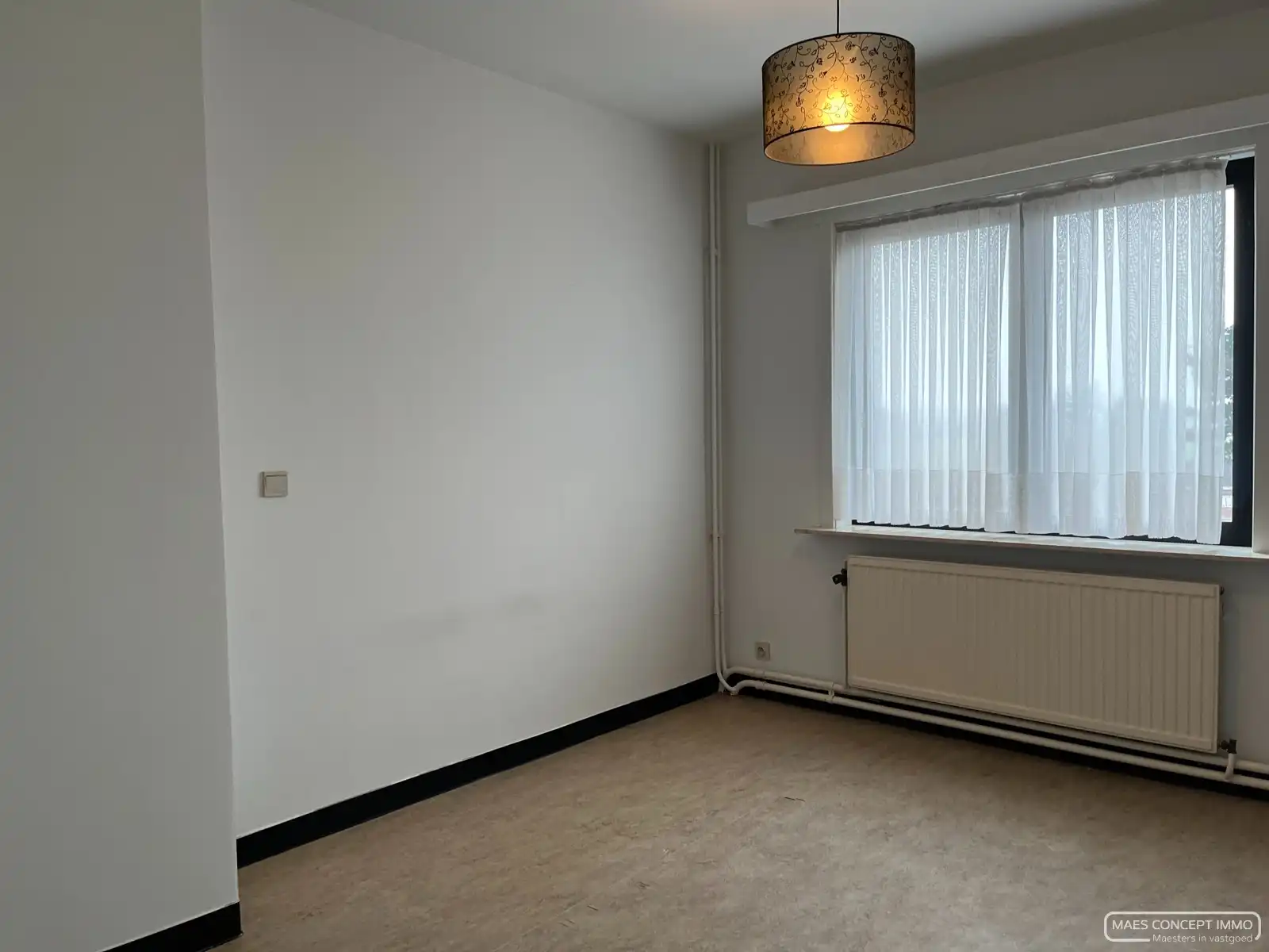 Centraal gelegen woning te huur in Anzegem foto 8