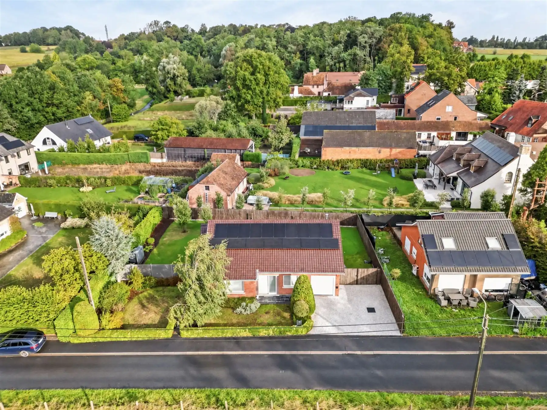 Gerenoveerde instapklare, alleenstaande woning foto 9