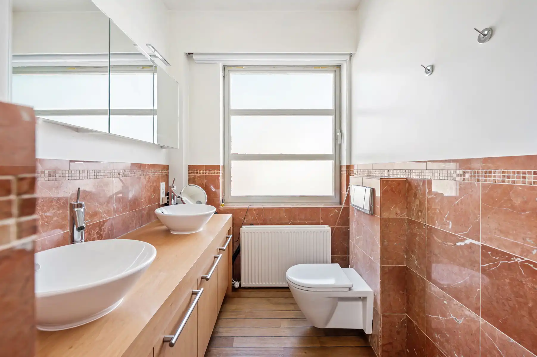 Grote woning met tal van mogelijkheden foto 20